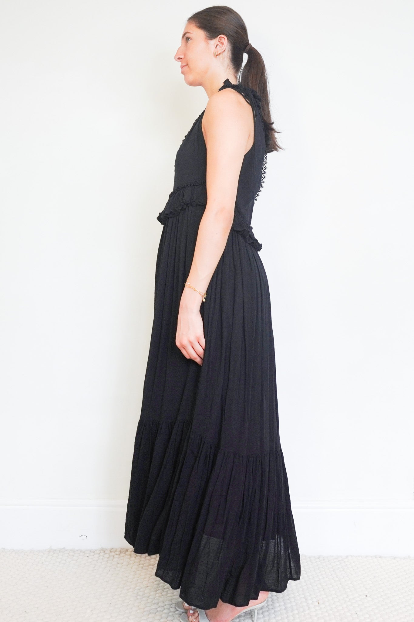 Side image of the Everae Black Maxi Dress