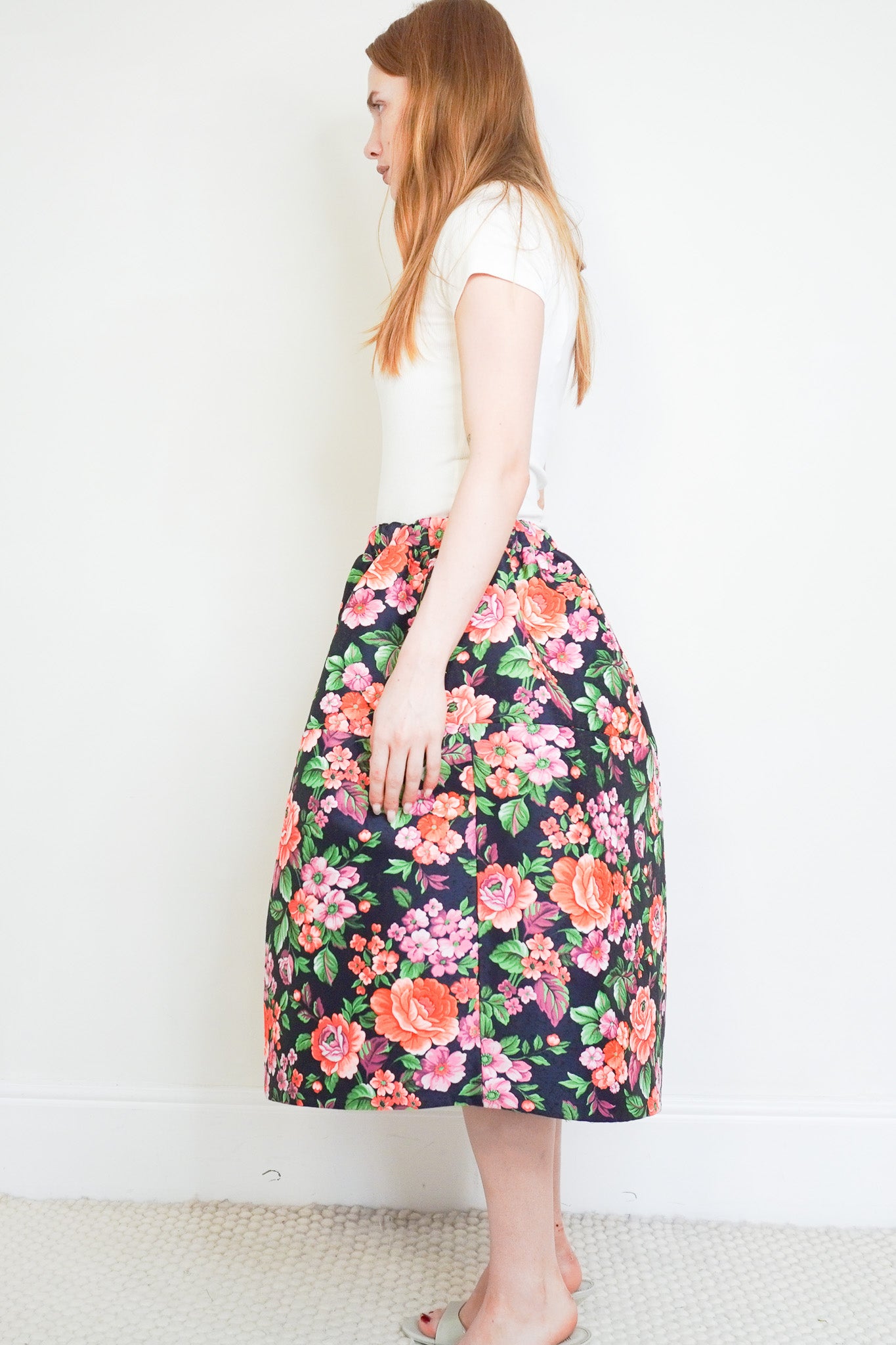 Side picture of the Comme Des Garcons Floral Skirt