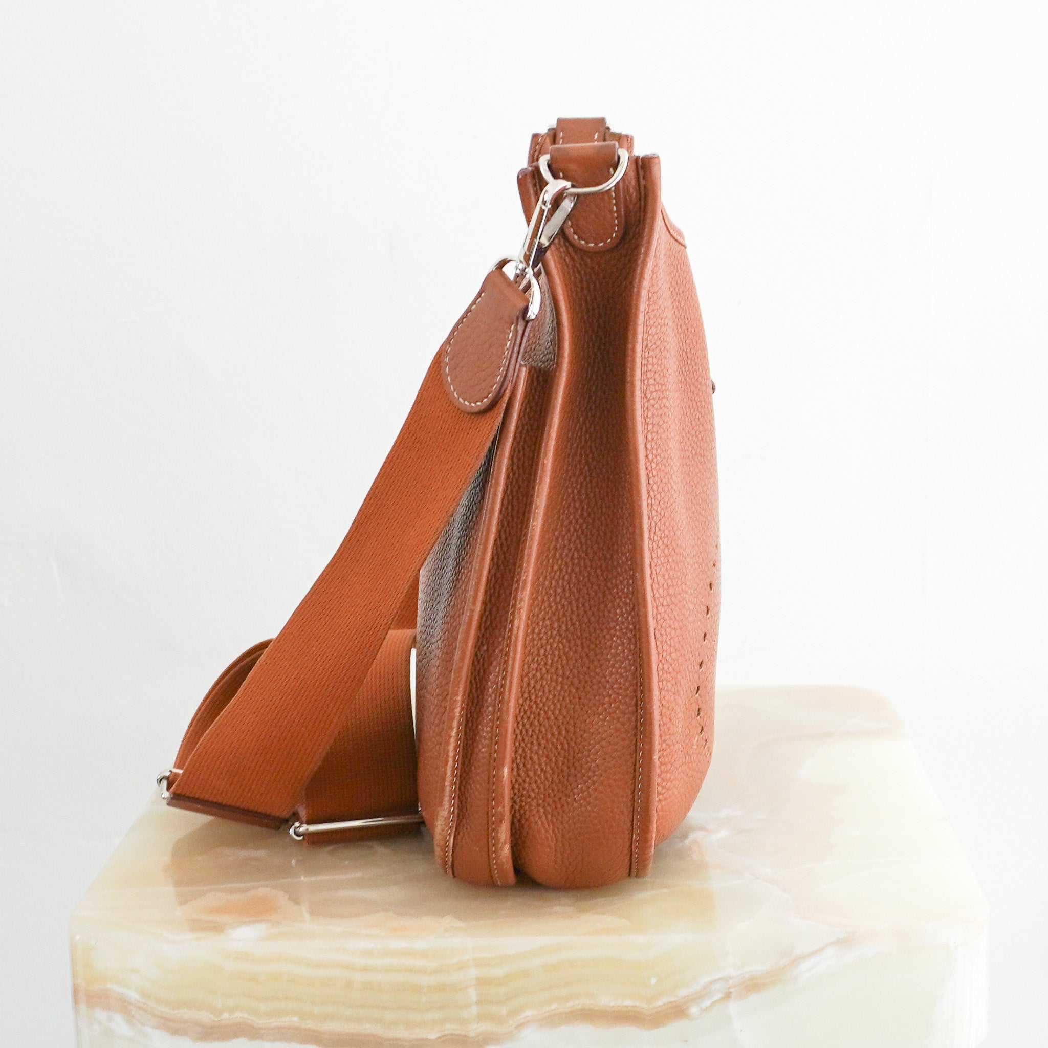 Hermès Gold Evelyne 29 Bag RRP £2,990 | Authenticated - Reloved Again