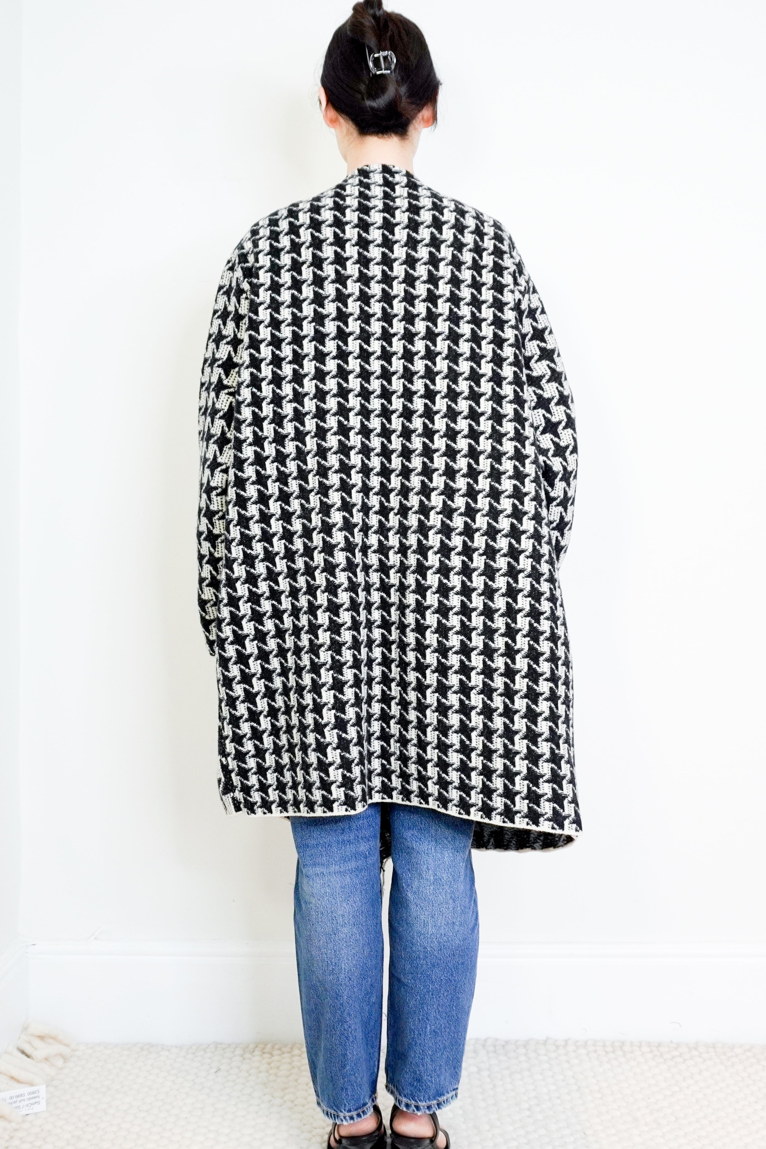Stella-McCartney-Monochrome-Cardigan-Coat-back-picture-Chelsea-London