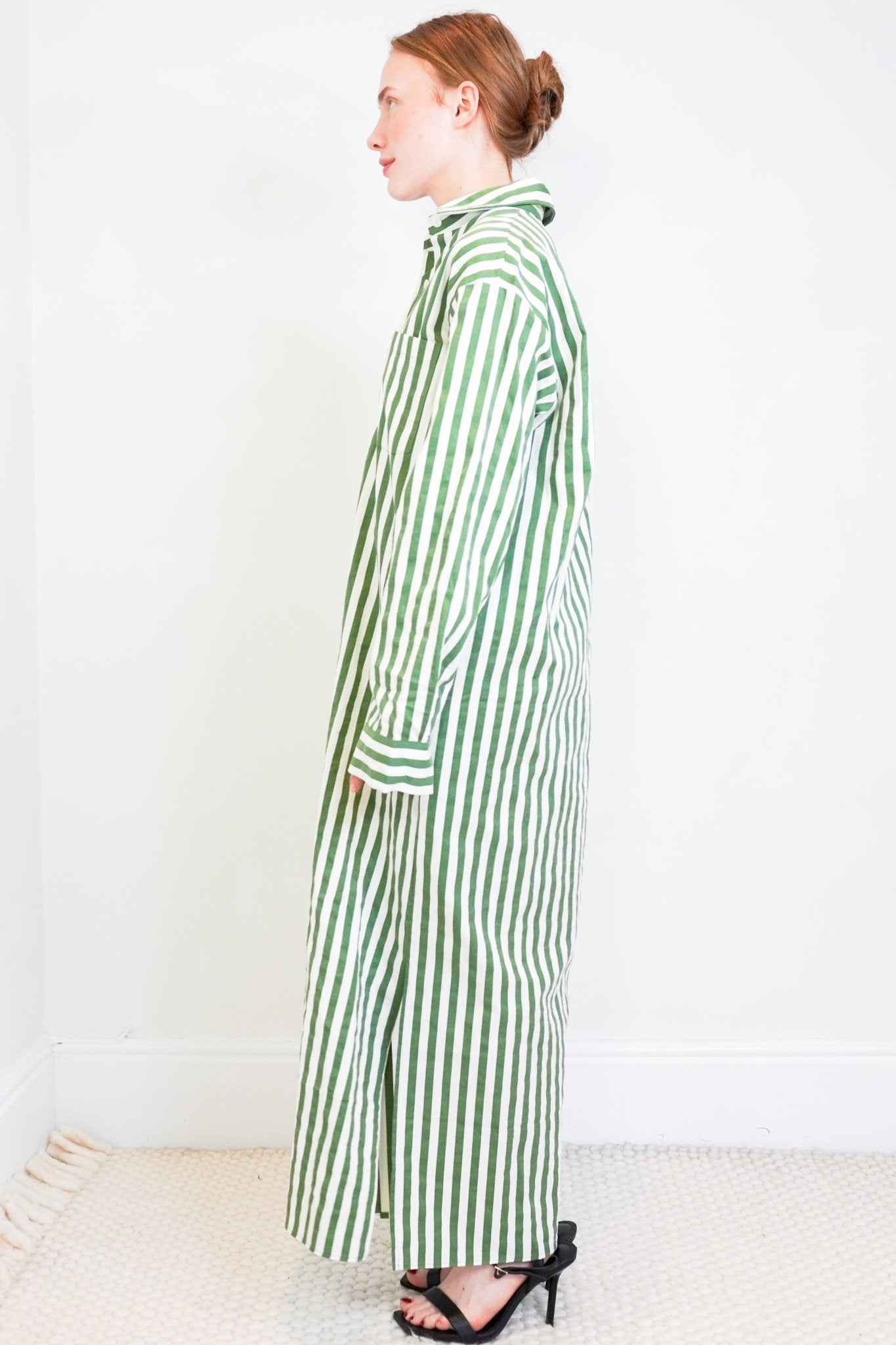 The-Frankie-Shop-Shirt-Dress-Side-Picture