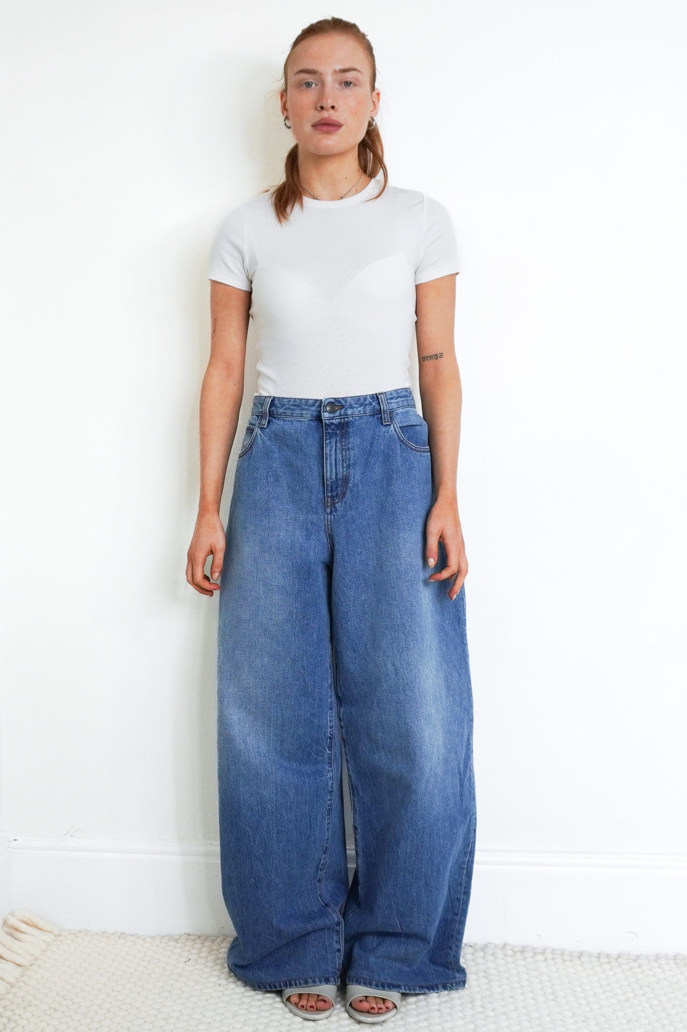 The-Row-straight-Leg-jeans-front-picture