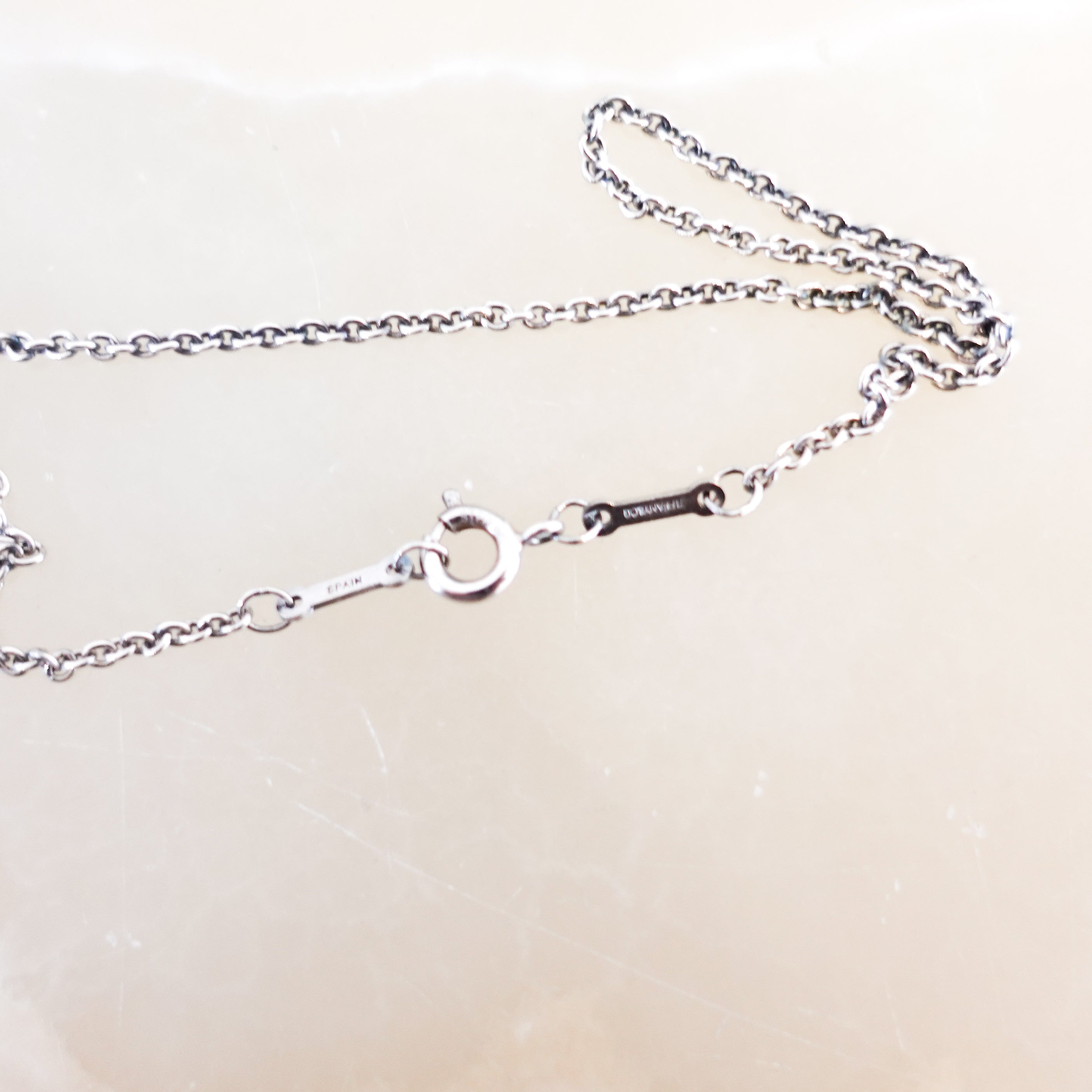 Tiffany-&-Co-Elsa-Peretti-16in-Open-Heart-Necklace-clasp-picture-Chelsea-London