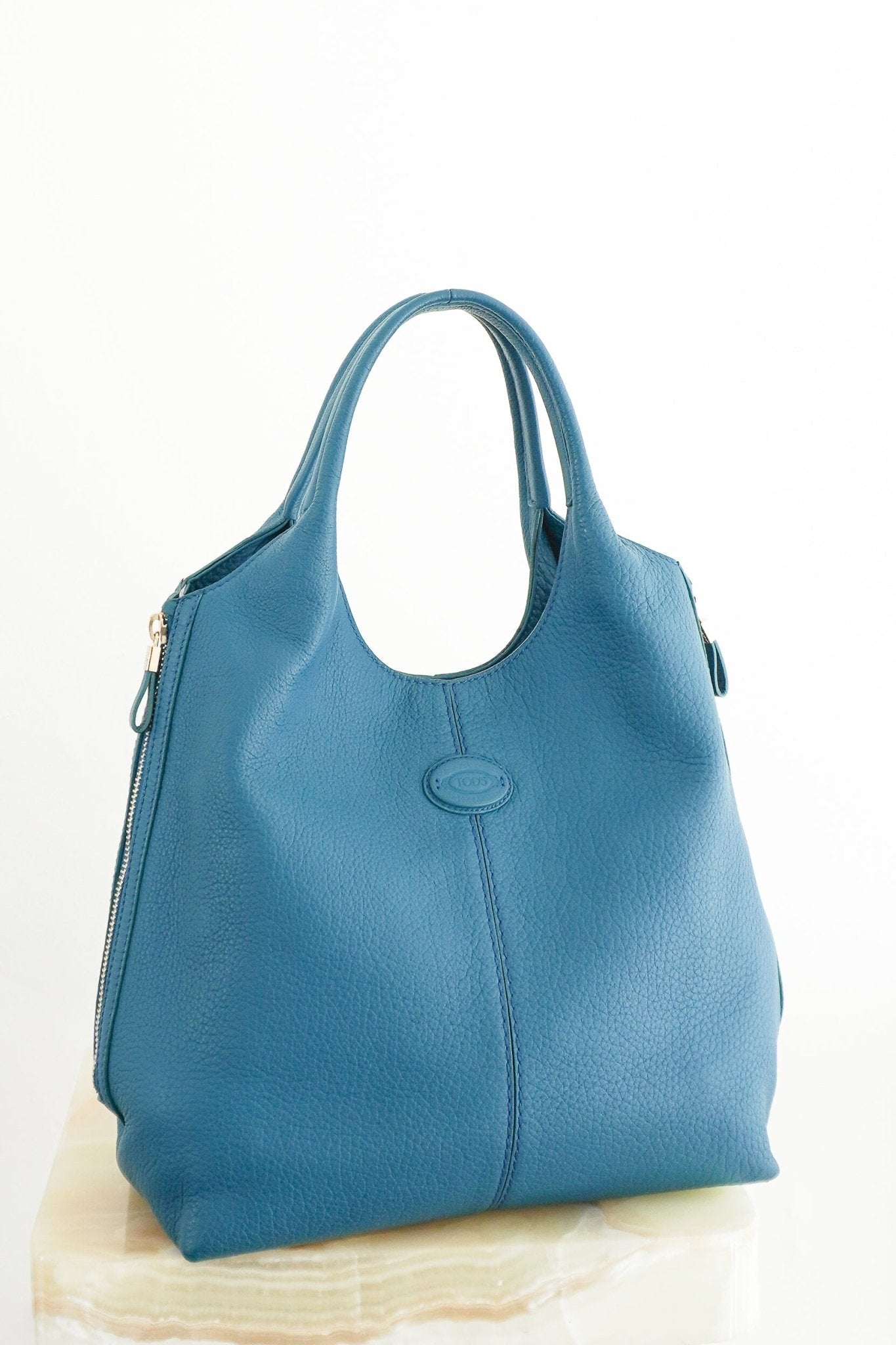 Tod's Teal Blue Pebbled Leather Zip Tote RRP £990 | Authentic Preloved - Reloved Again