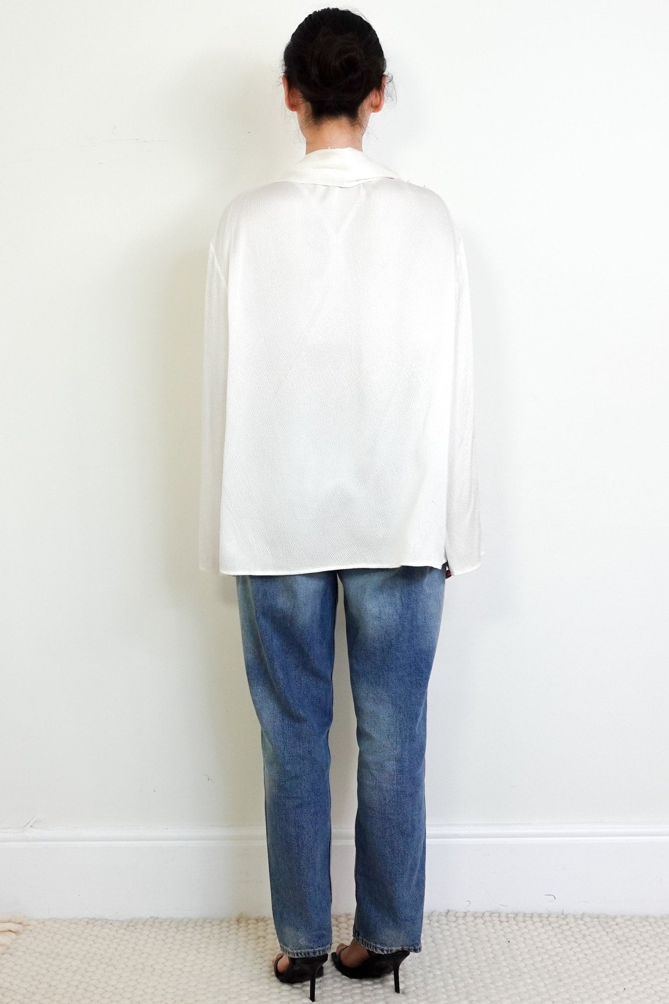 Tove White Textured Silk Scarf Shirt RRP £450 | Authentic Preloved - Reloved Again