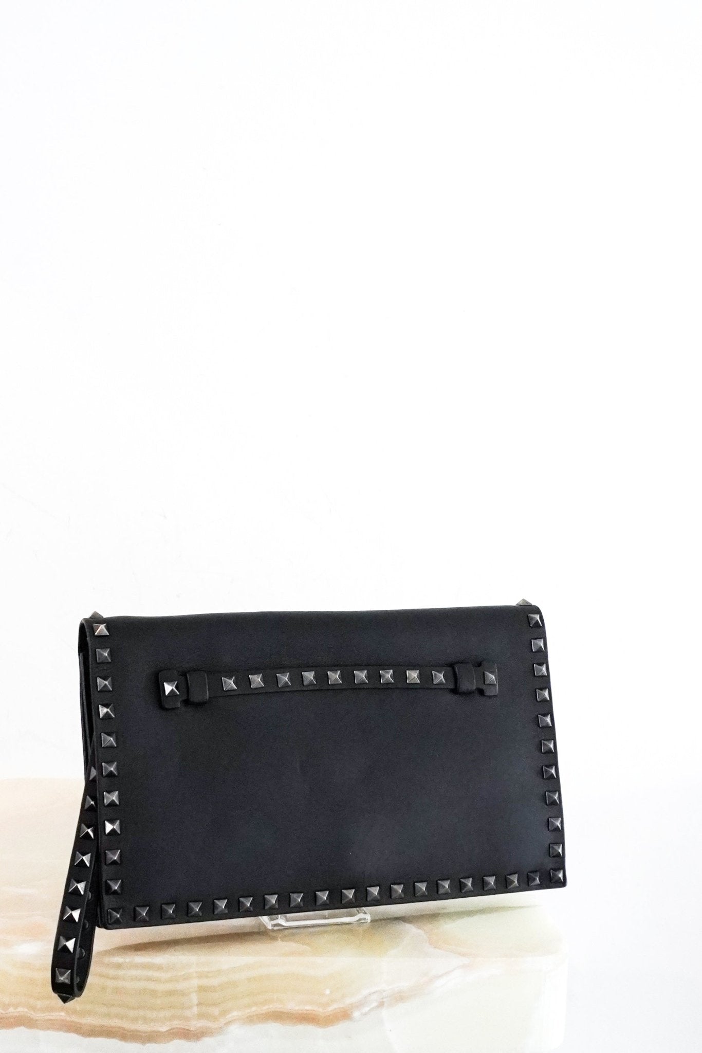Valentino Rockstud Nappa Wristlet Clutch in Black RRP £1150 | Authentic Preloved - Reloved Again
