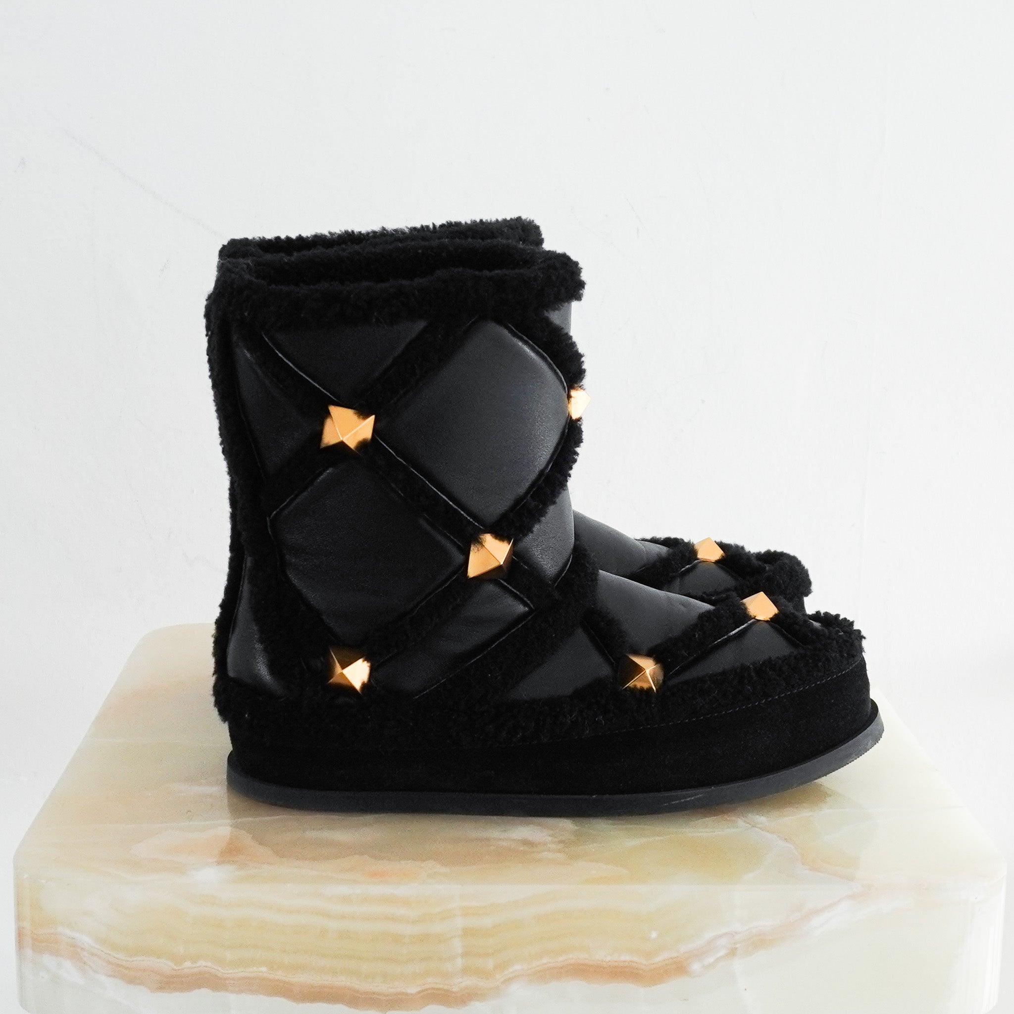 Valentino-Roman-Stud-Snow-Boots-side-picture