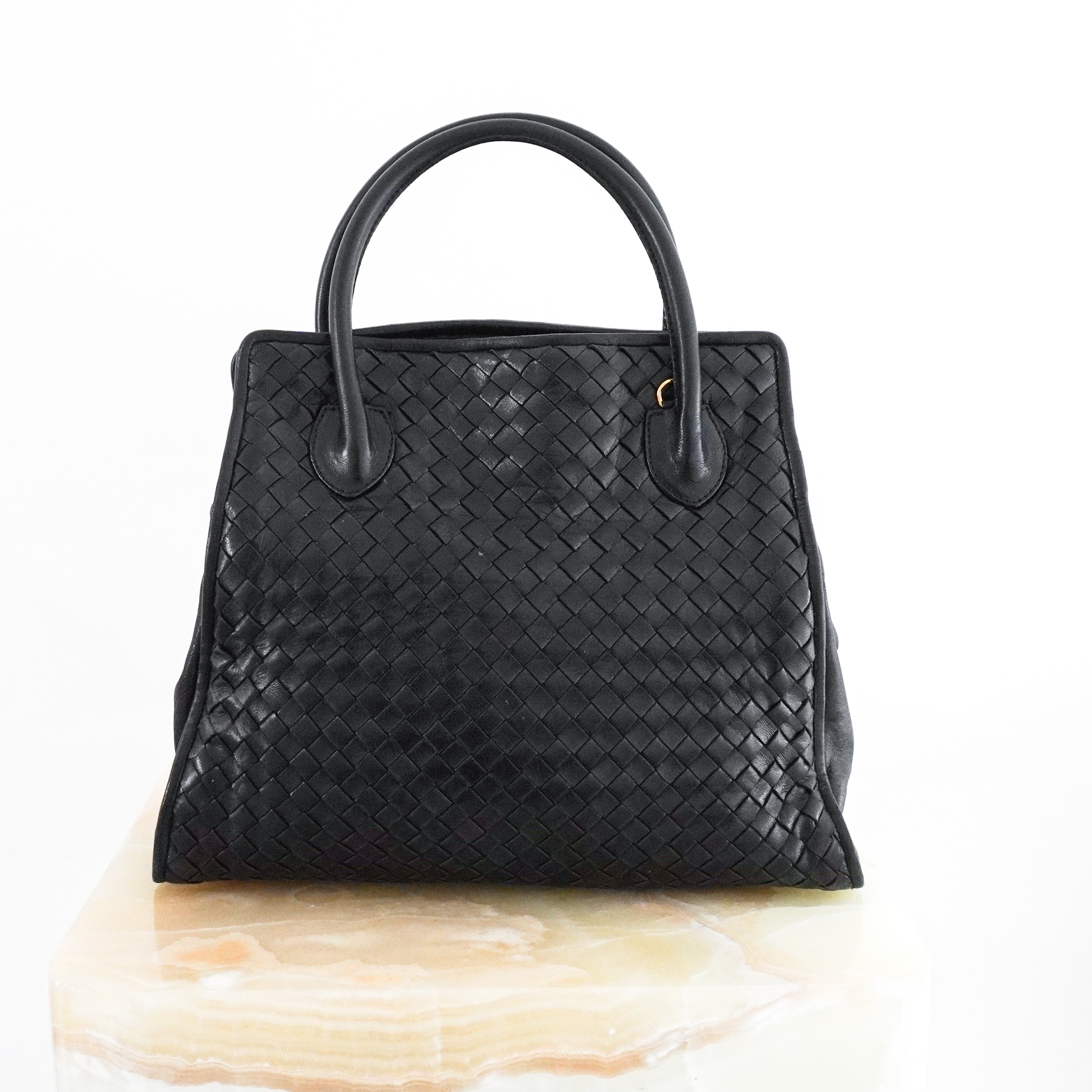 Vintage-Bottega-Veneta-Black-Intrecciato-Top-Handle-Bag-back-picture-Chelsea-London
