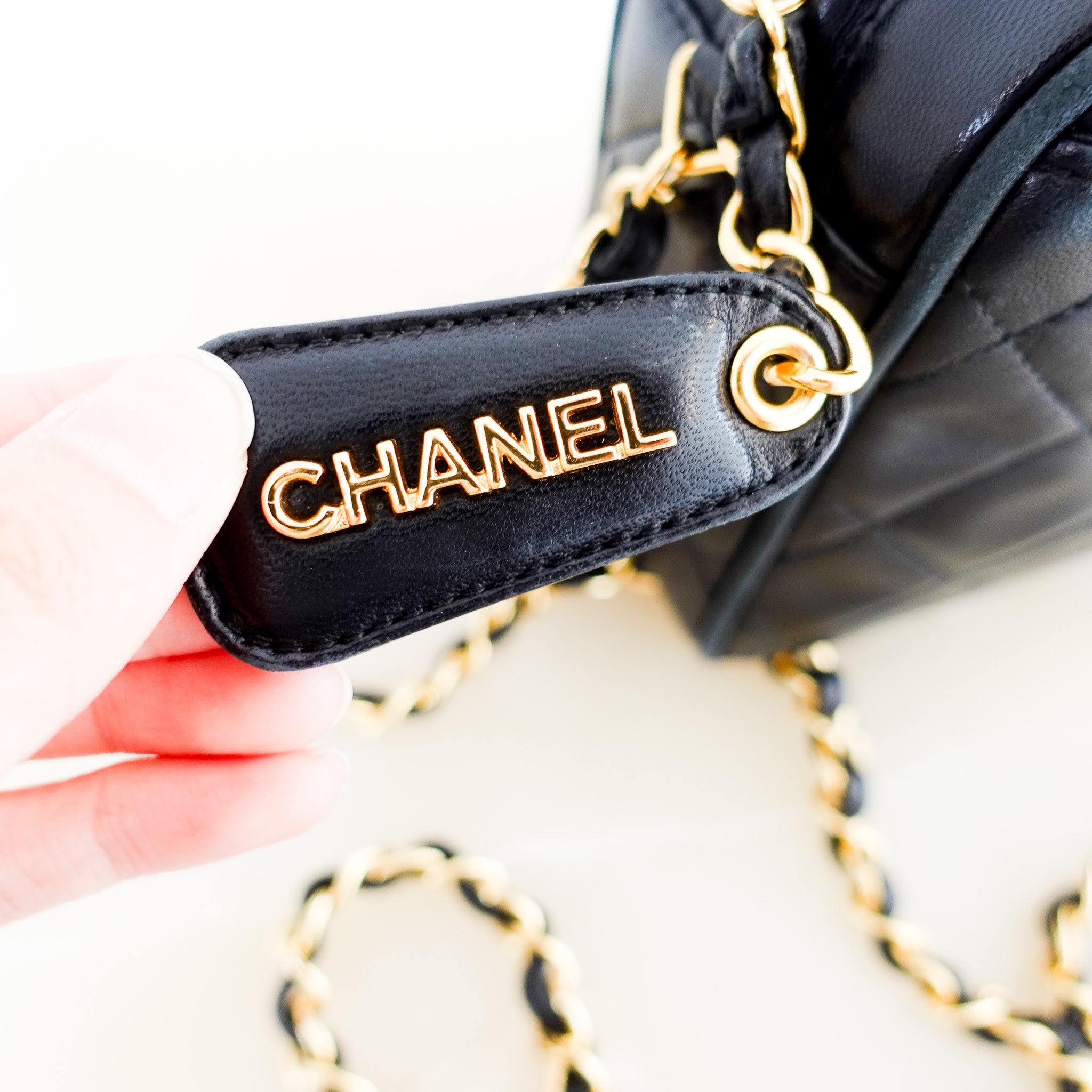 chanel-vintage-camera-bag-logo-picture-chelsea-london