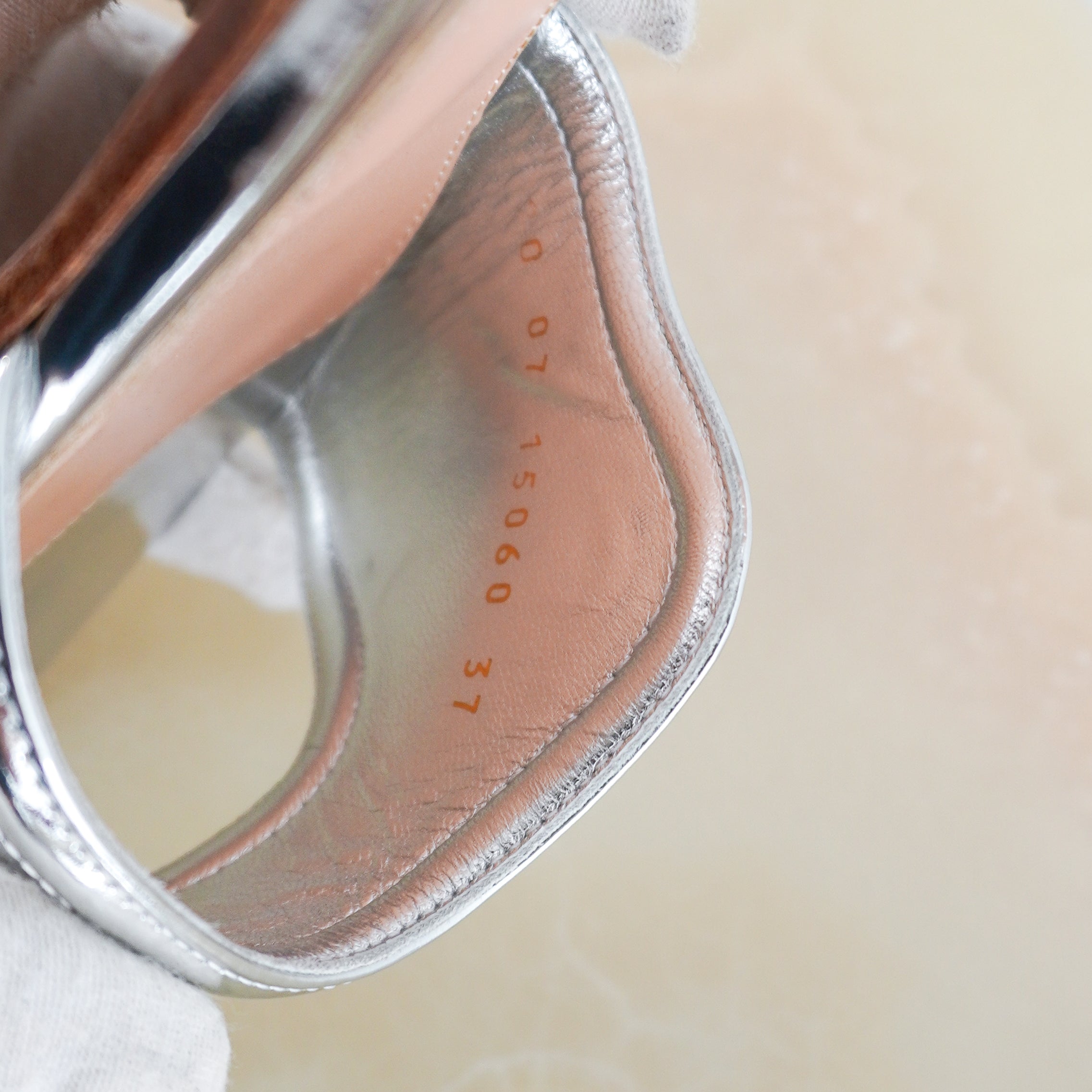 Serial Code image of the Gianvito Rossi mules.