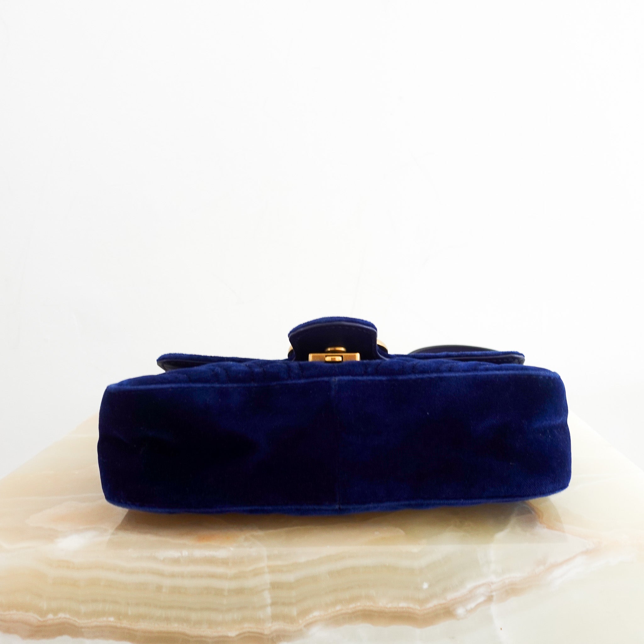 gucci-gg-marmont-velour-shoulder-bag-in-blue-bottom-picture