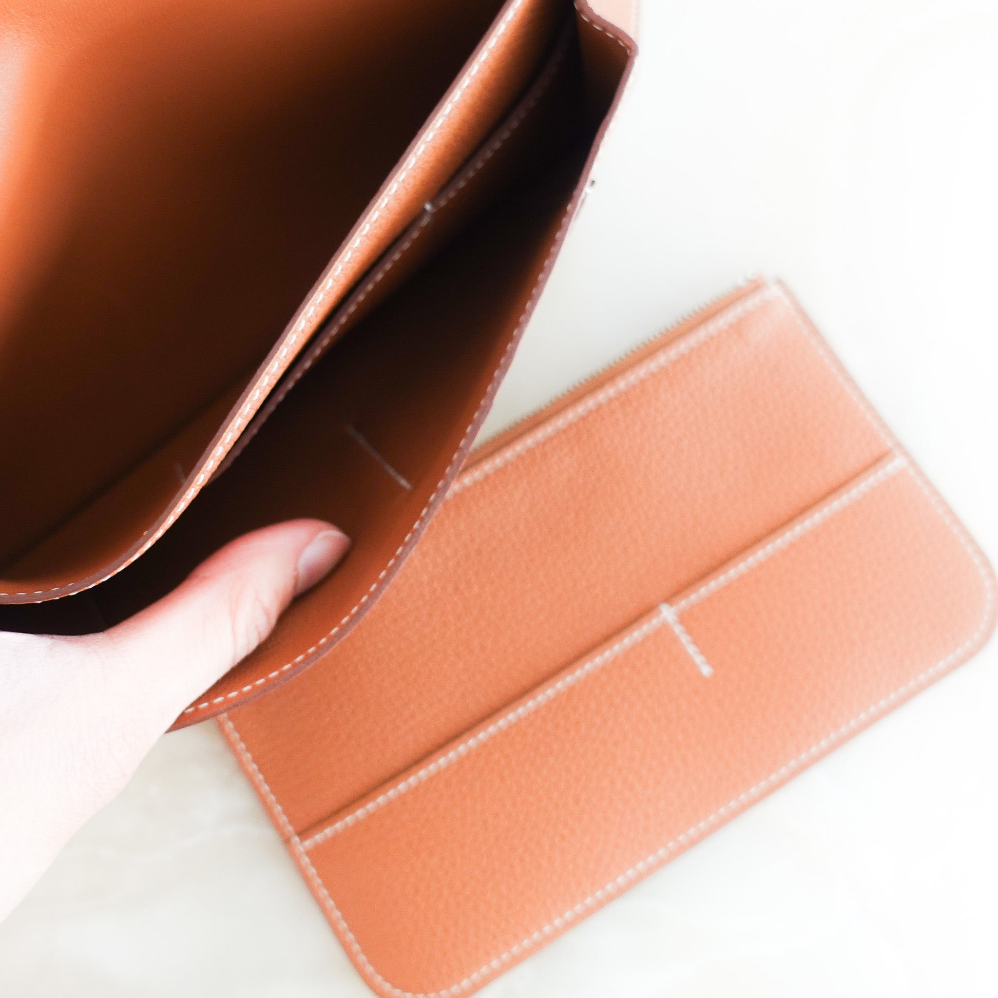 hermes-dogon-gm-togo-wallet-in-gold-interior-picture-chelsea-london