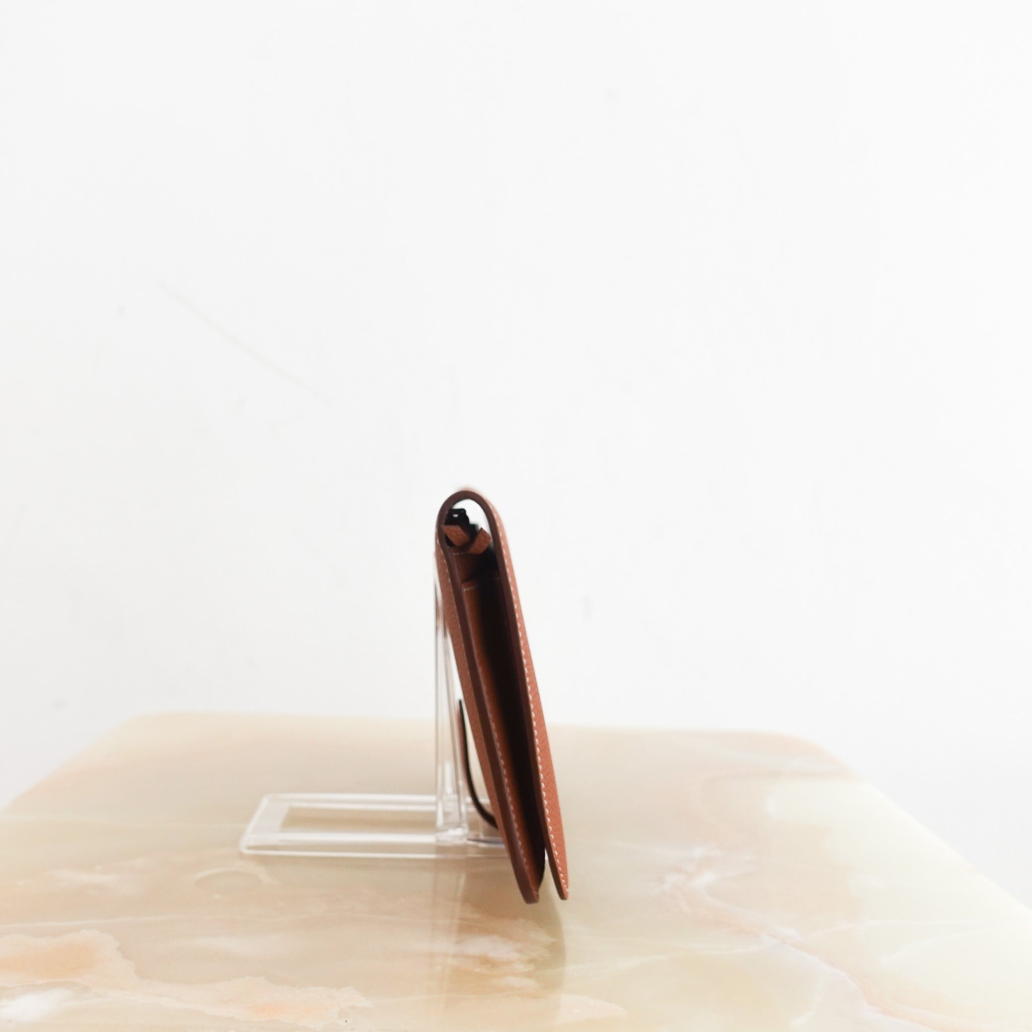 hermes-dogon-gm-togo-wallet-in-gold-side-picture-chelsea-london