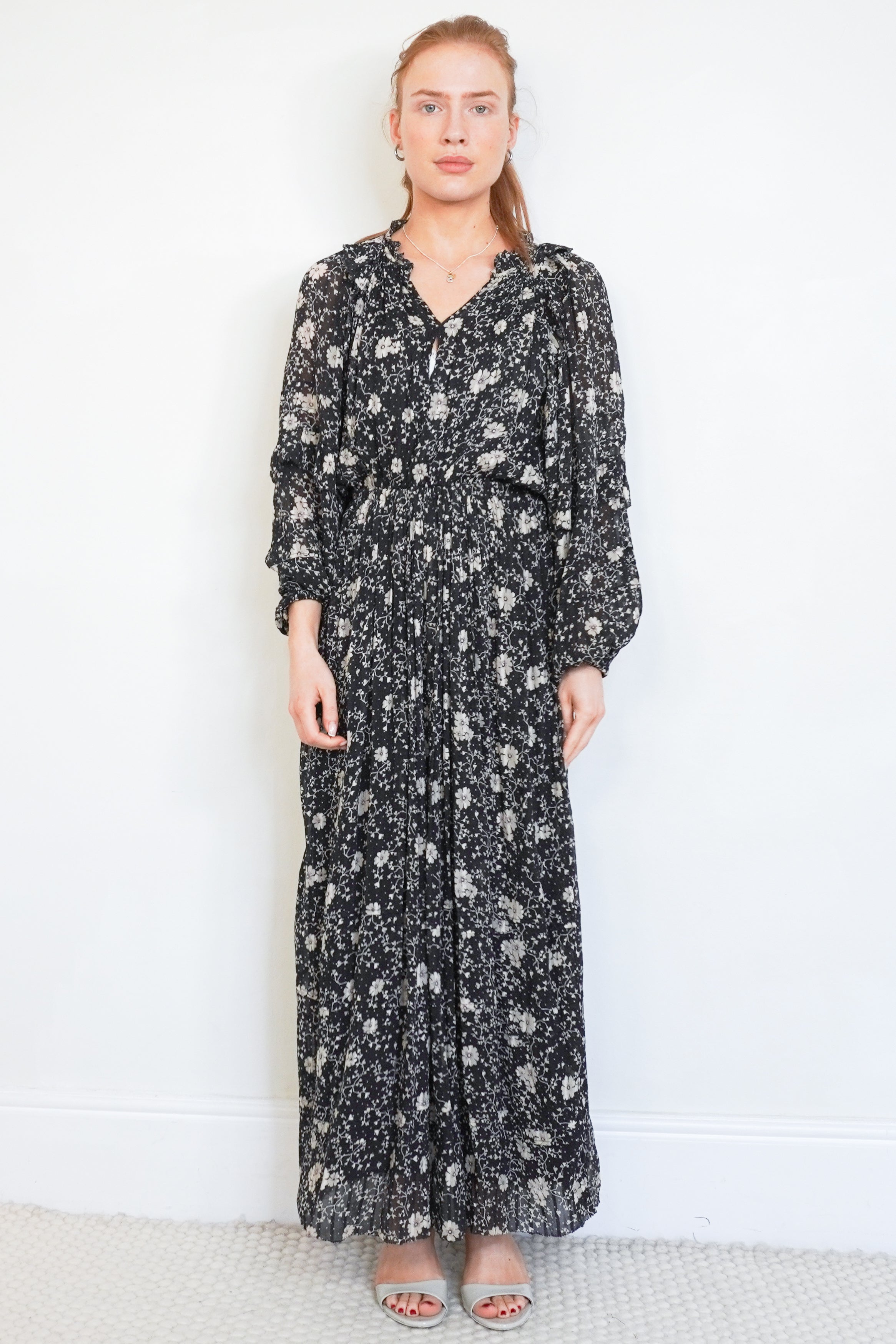Front picture of this Isabel Marant Dress, showing the neckline and the elastic waist.