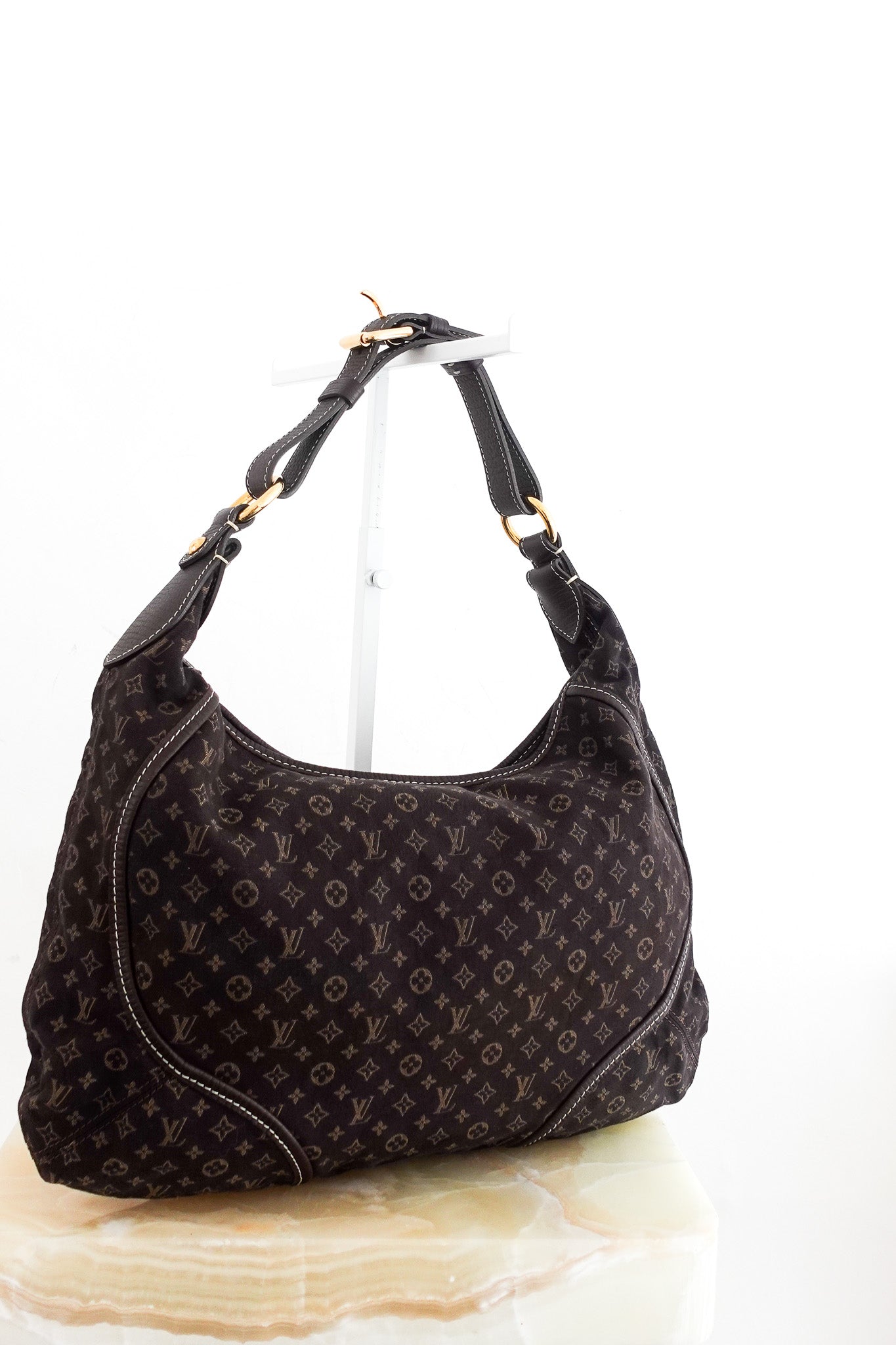 louis-vuitton-monogram-mini-lin-manon-mm-shoulder-bag-cover-picture-chelsea-london