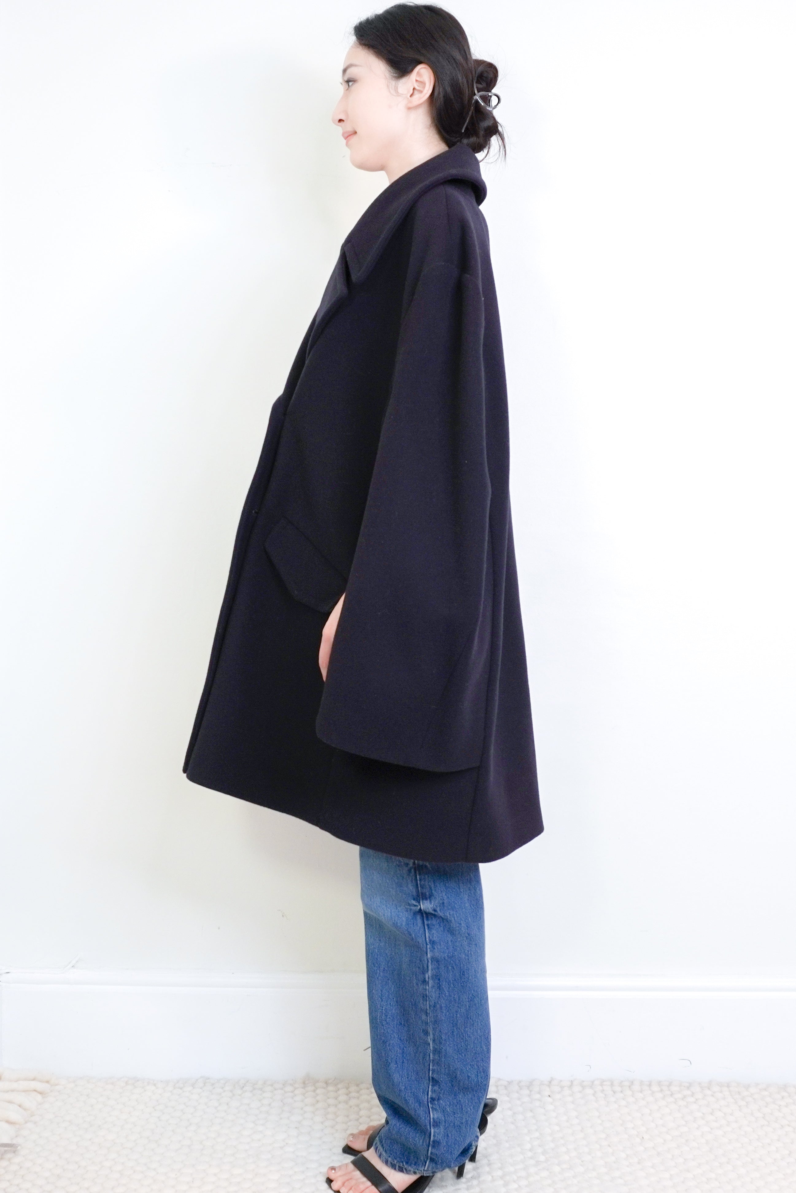 maison-margiela-navy-blue-cape-coat-authentic-preloved-side-picture-Chelsea-London
