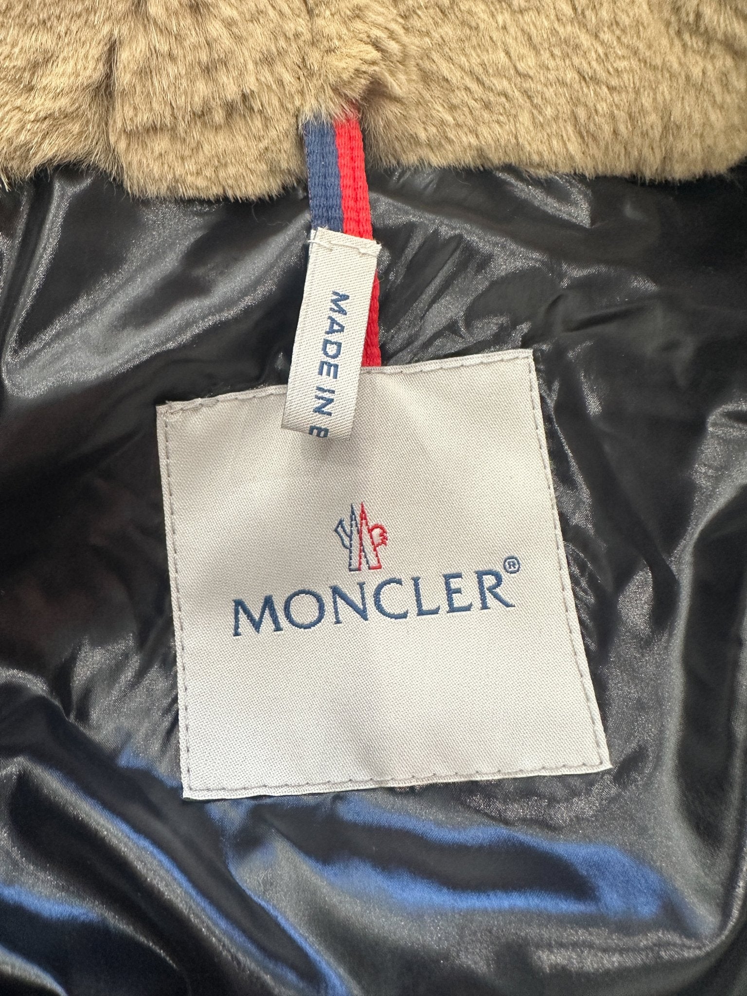 Moncler Cream Alberta Hooded Jacket RRP £900 | Authentic Preloved - Reloved Again
