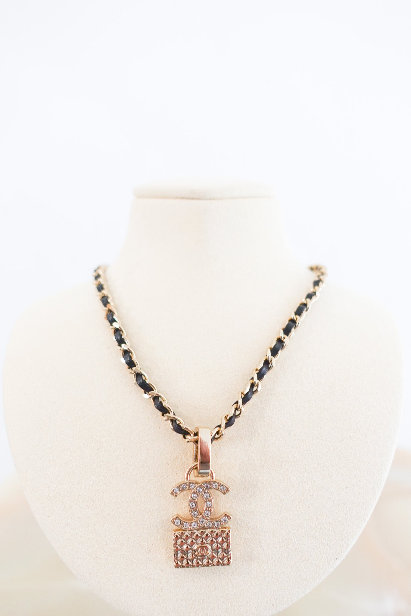 Chanel CC Interlocking Pendant Necklace RRP £1430 | Authentic Preloved - Reloved Again