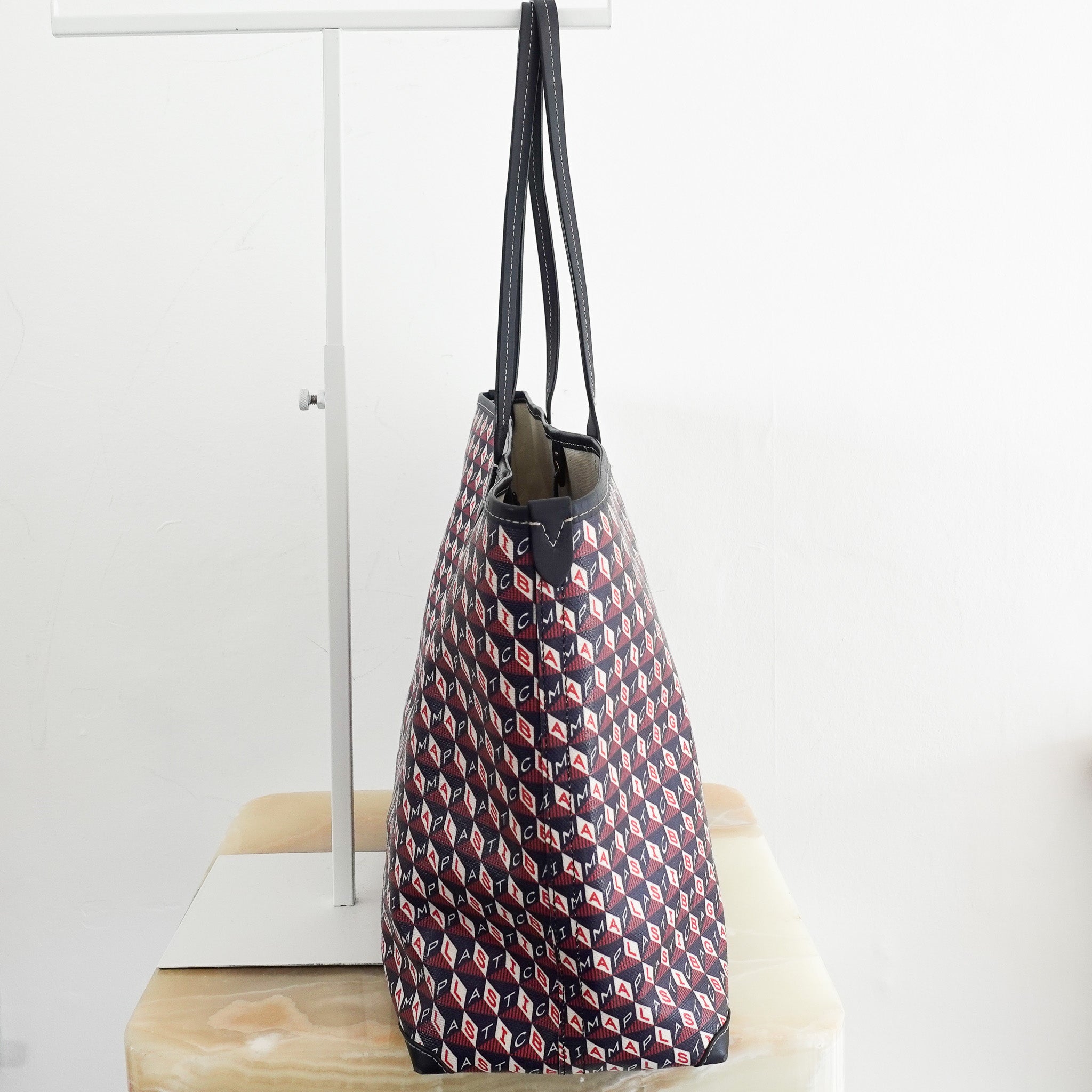 nya-hindmarch-i-am-a-plastic-bag-zipped-motif-navy-tote-other-side-picture-chelsea-london