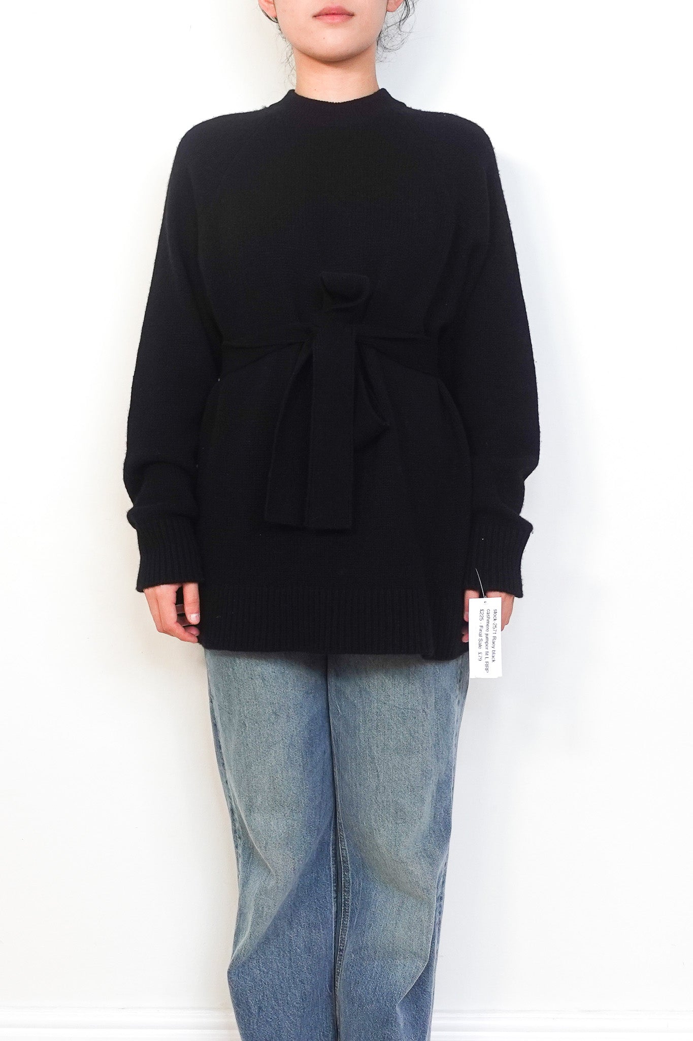 raey-black-cashmere-jumper-cover-picture-chelsea-london