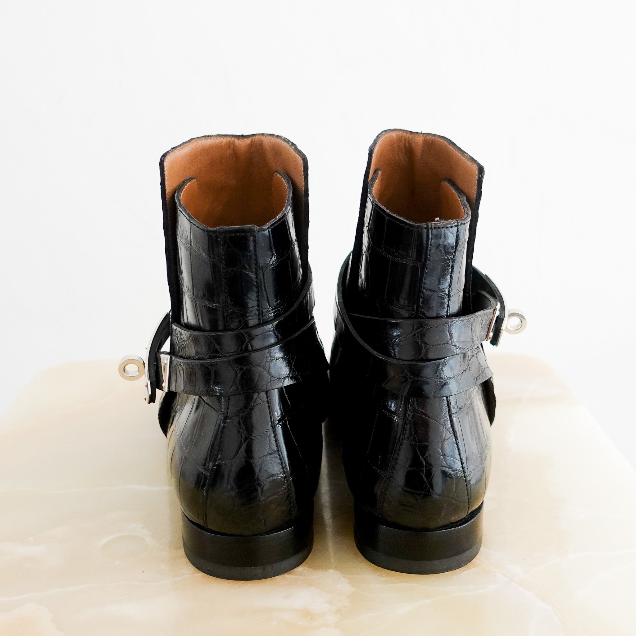 rare-hermes-neo-noir-crocodile-buckled-boots-back-picture-chelsea-london