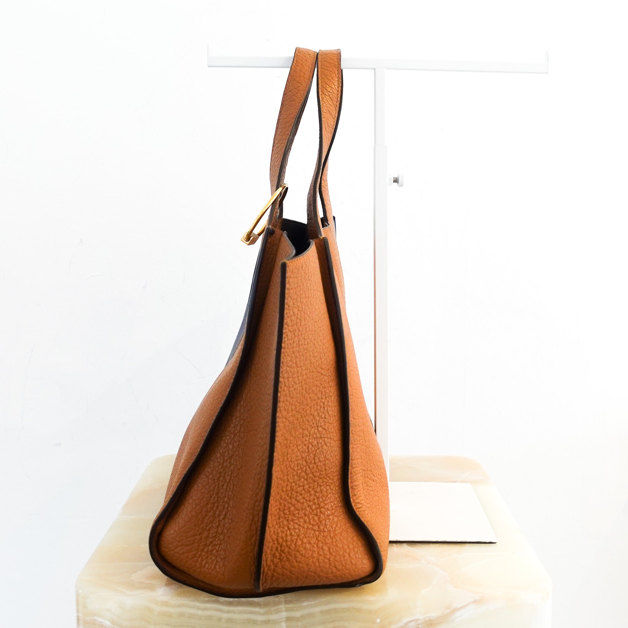 victoria-beckham-navy-and-brown-leather-tote-side-brown-picture-chelsea-london