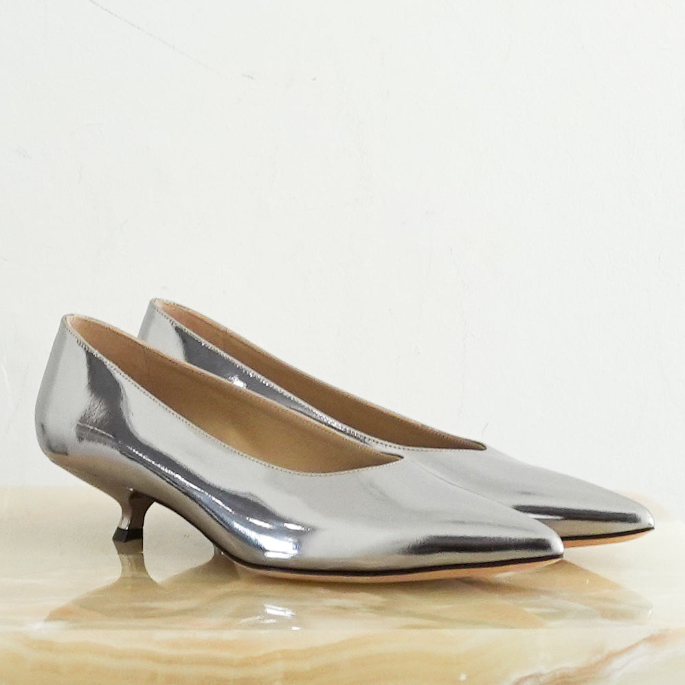 Silver high shine pointed toe RRP £355