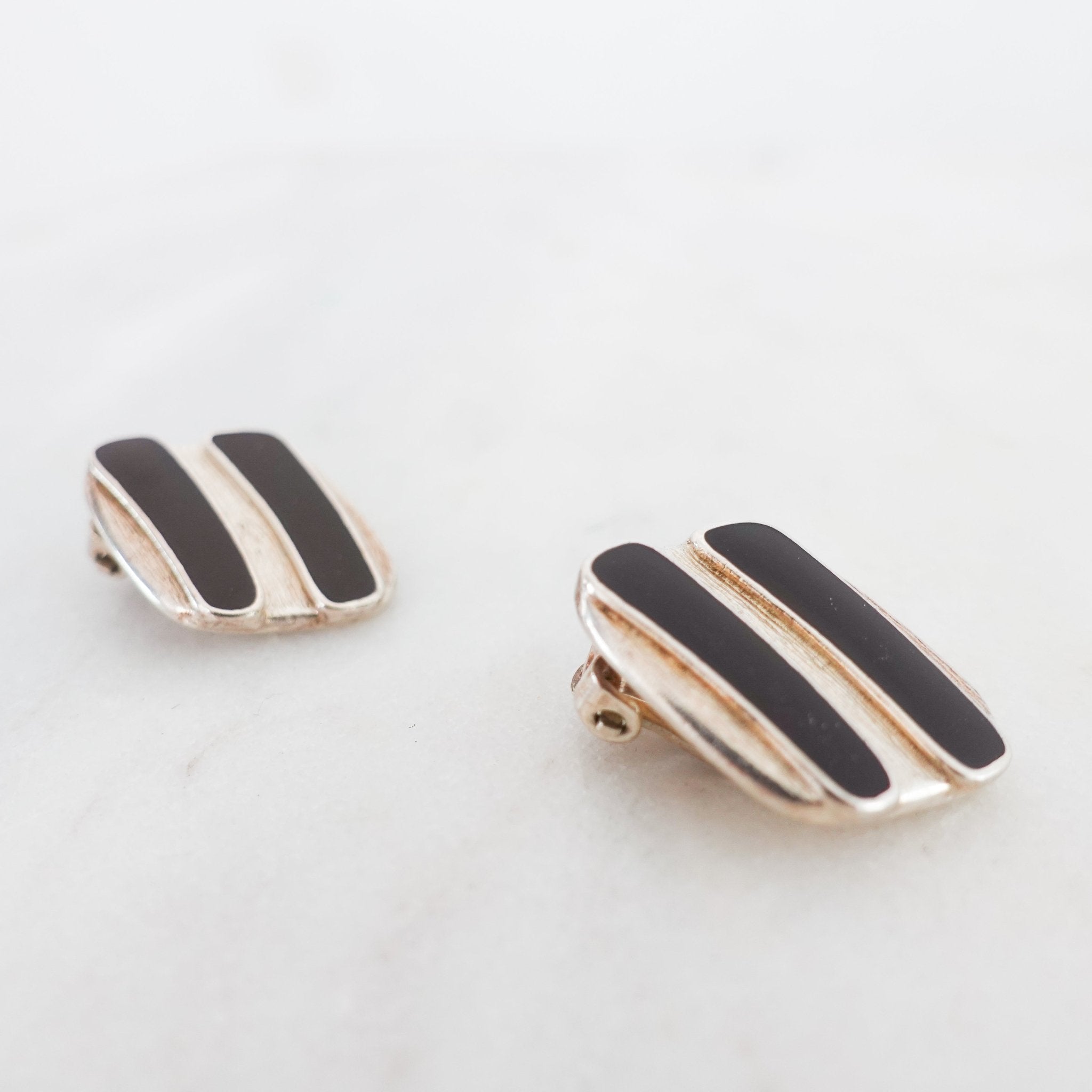 Jean Muir X Ian Young silver clip on earrings - Final Sale - Reloved Again