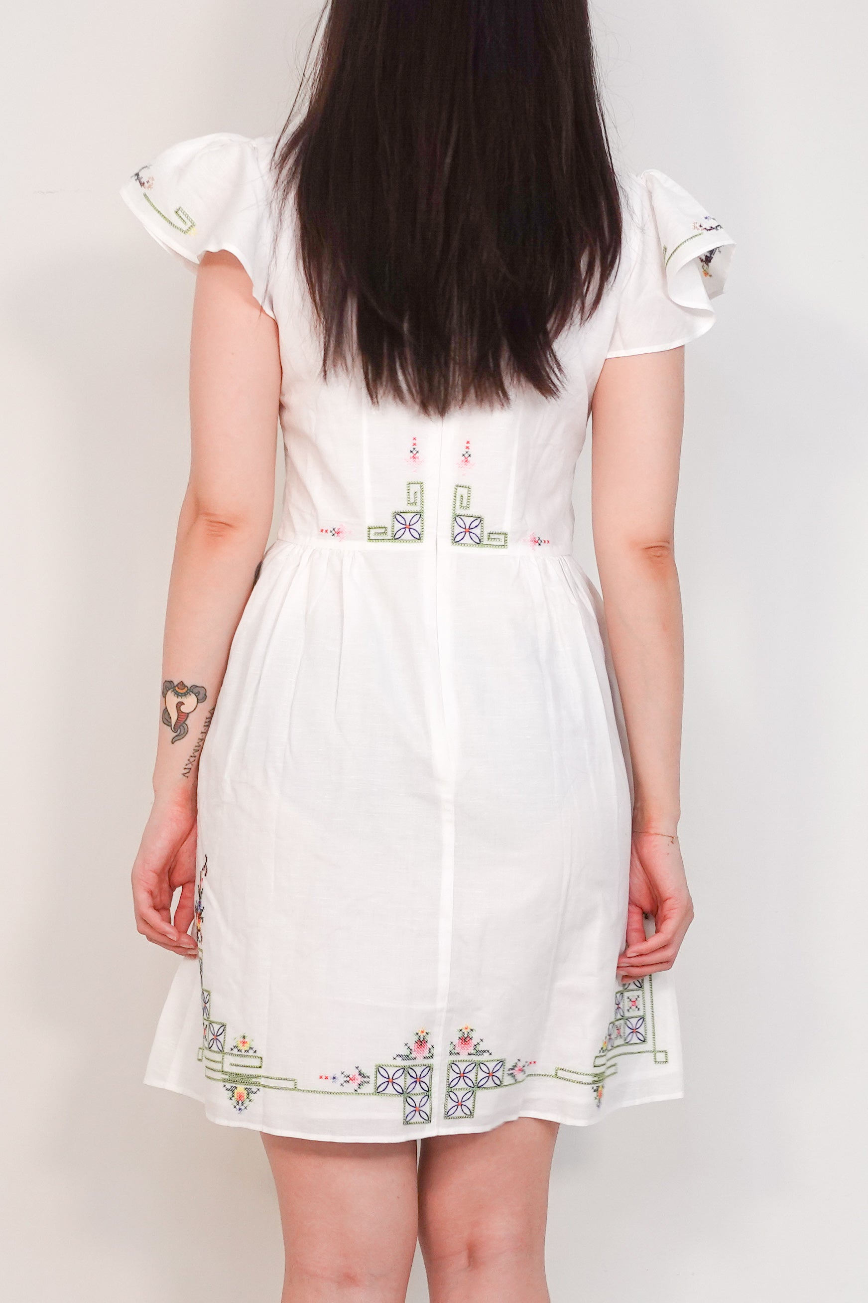 White mini embroidered dress