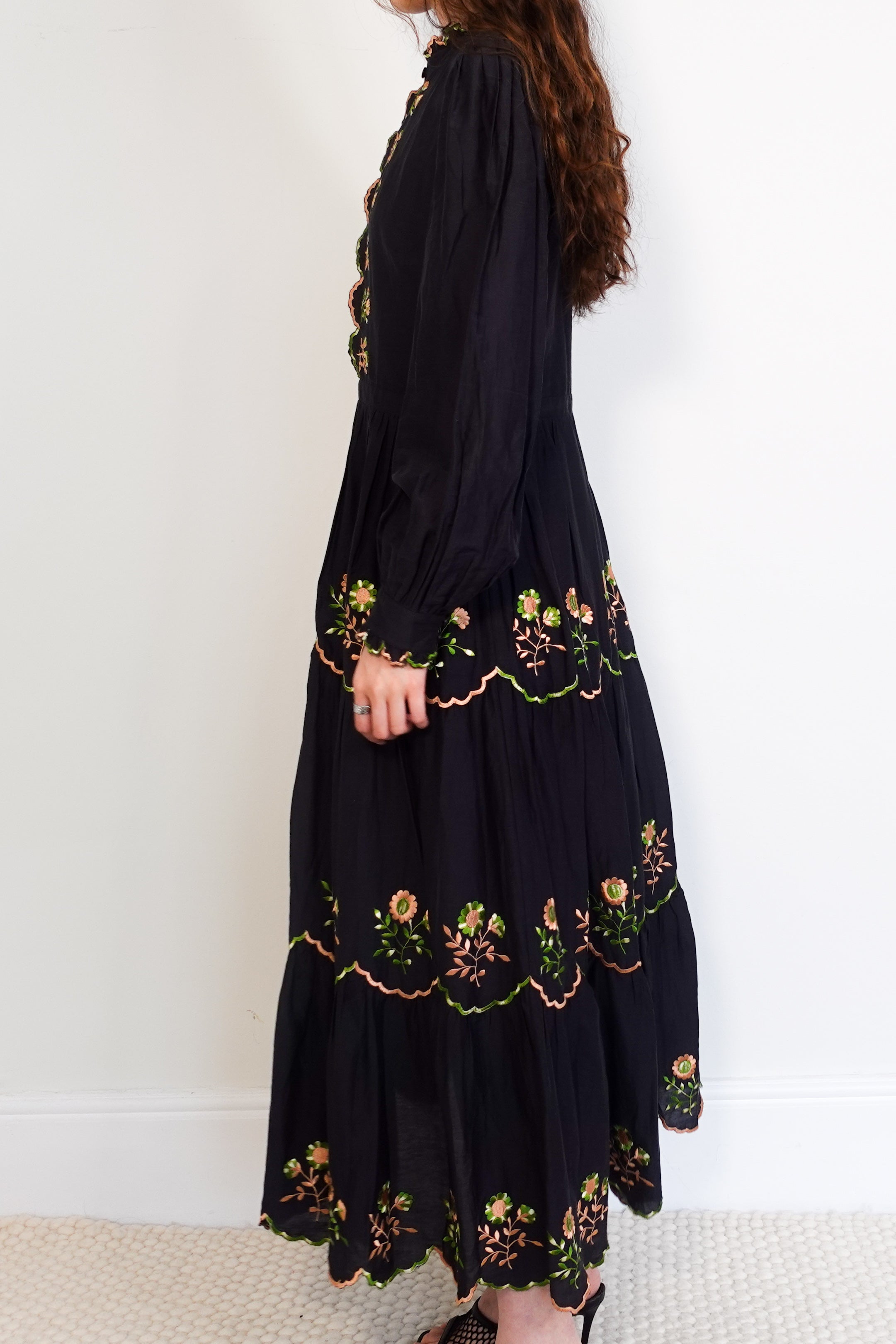 Black cotton midi dress with embroidery