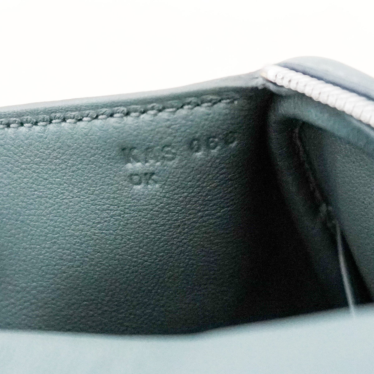 NEW Hermès Mini Lindy Bag in Vert Foncé Leather with Mixed Metal Hardware | Authentic Preloved - Reloved Again