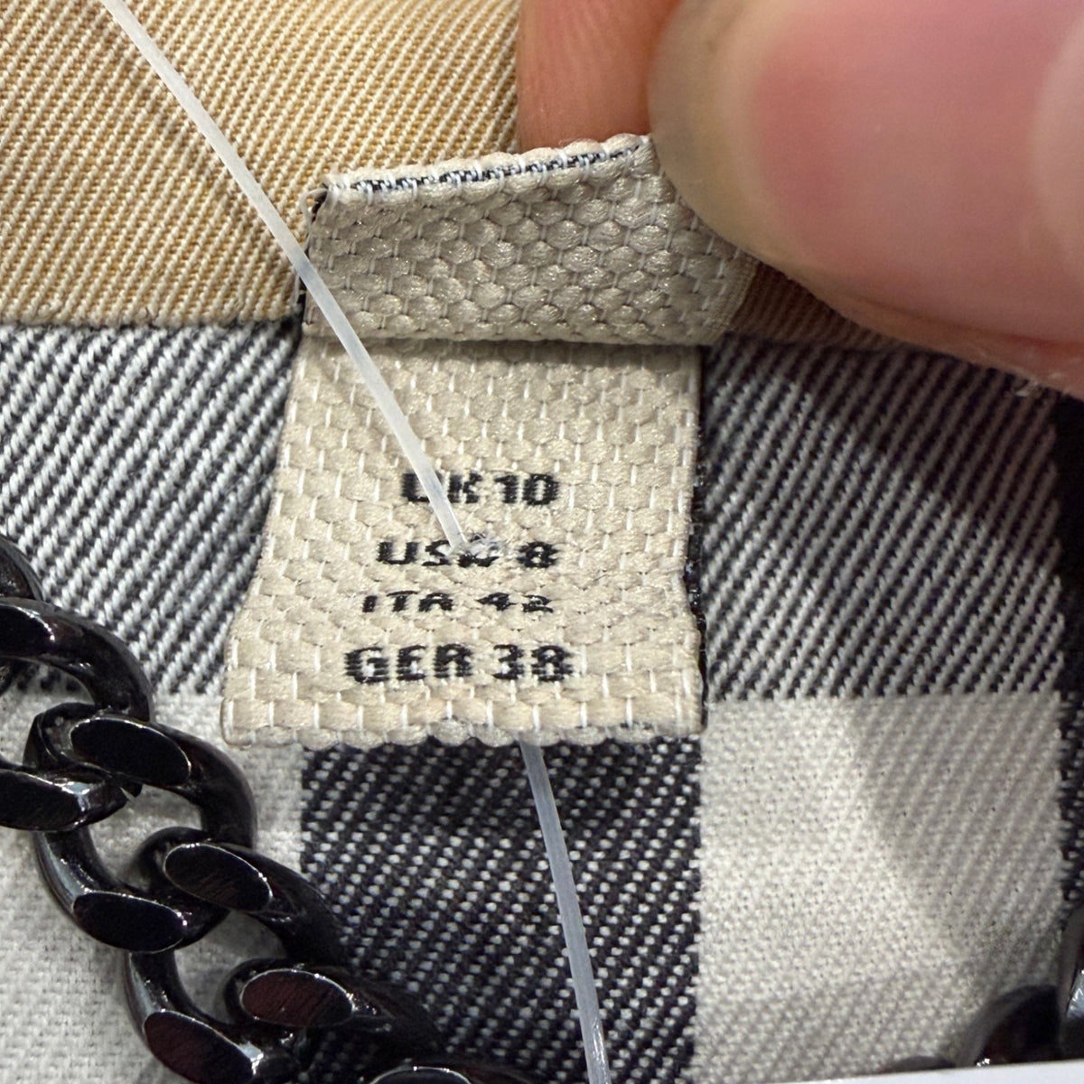 Burberry trenchcoat UK 10