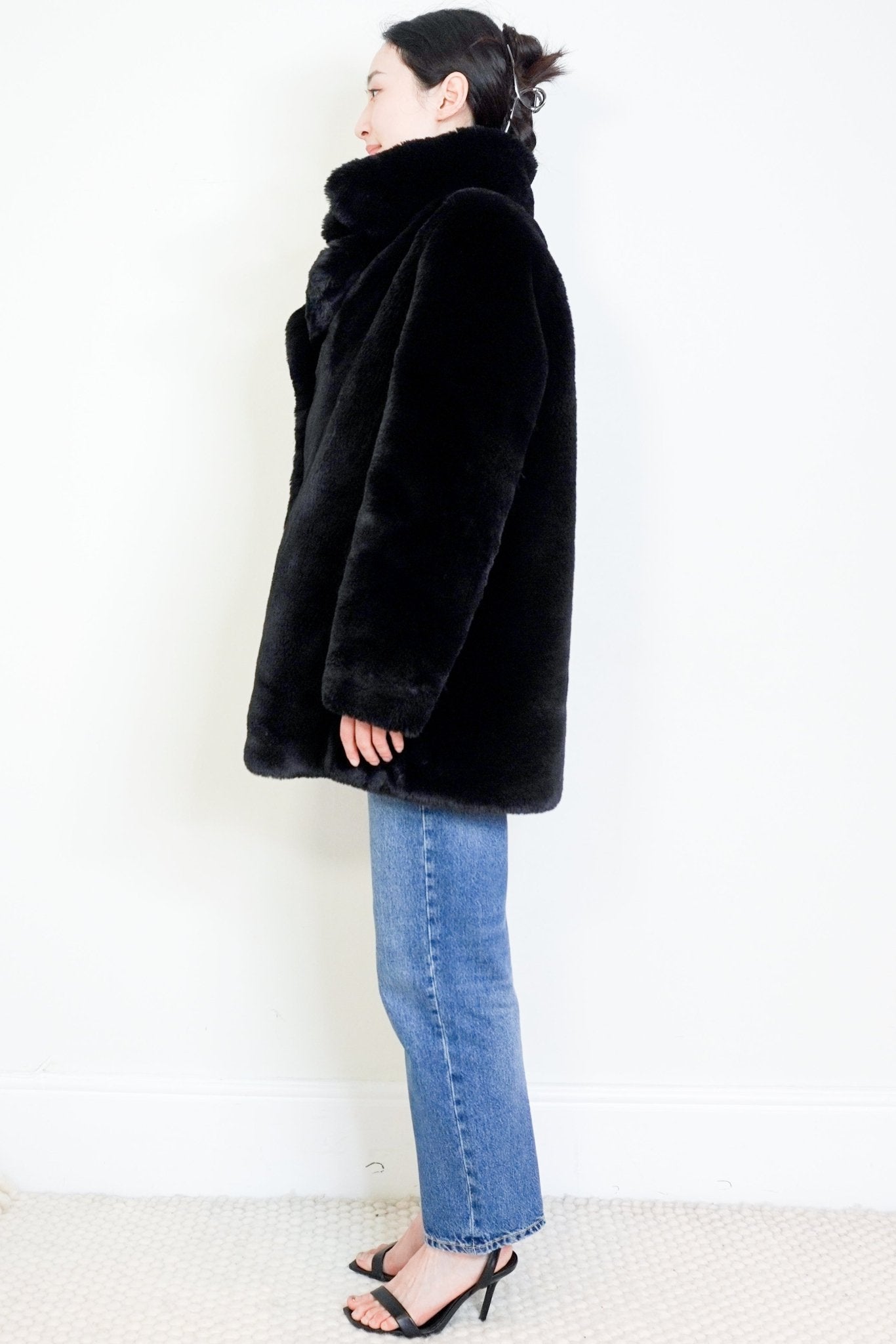 7-For-All-Mankind-Black-Faux-Fur-side-picture-Chelsea-London