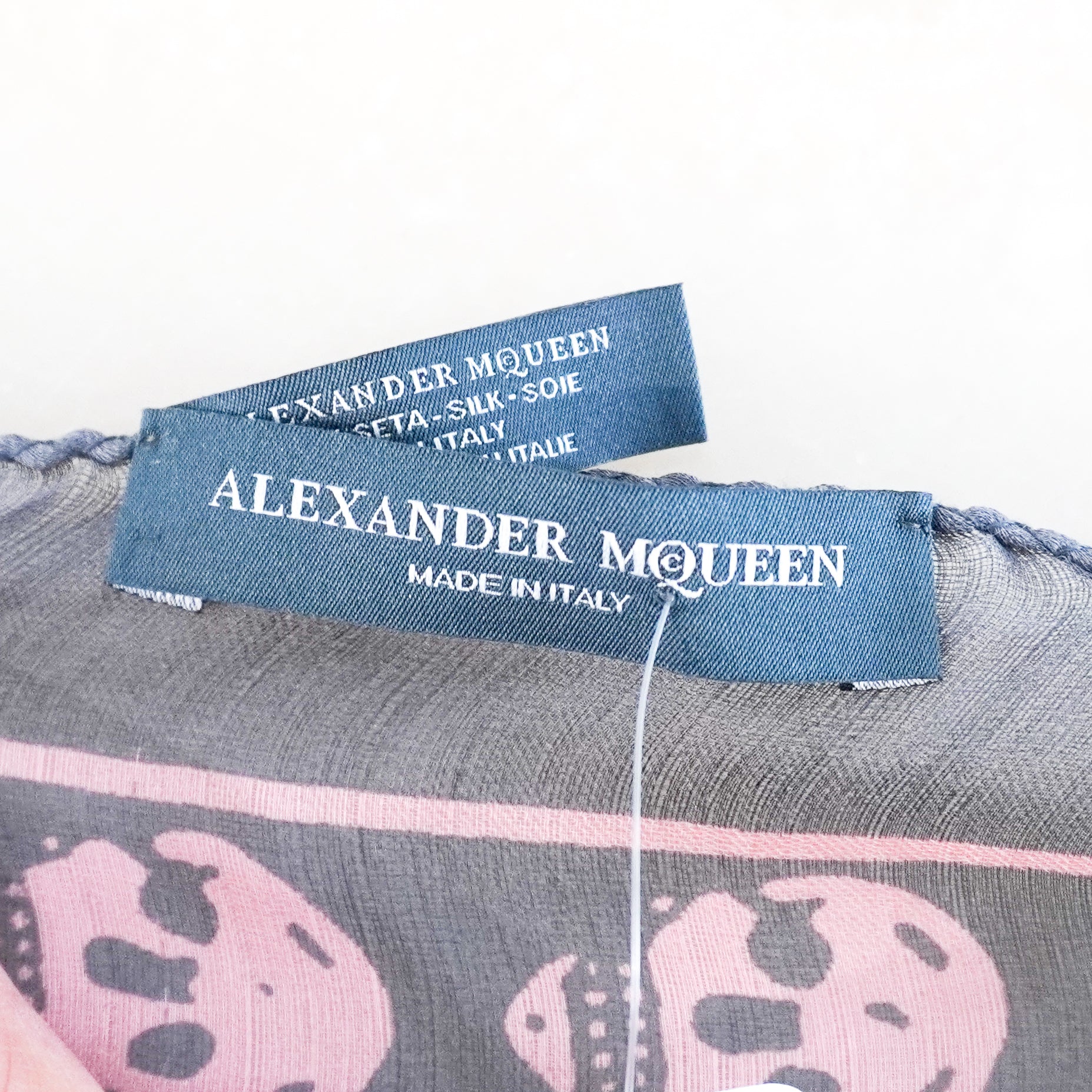 Alexander McQueen Grey and Pink Skull Scarf RRP £280 | Authentic Preloved - Final Sale - Reloved Again
