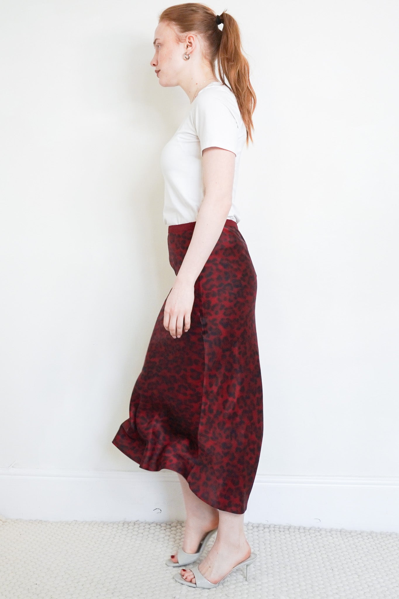 Anine-Bing-Leopard-Print-Midi-Skirt-Side-Picture