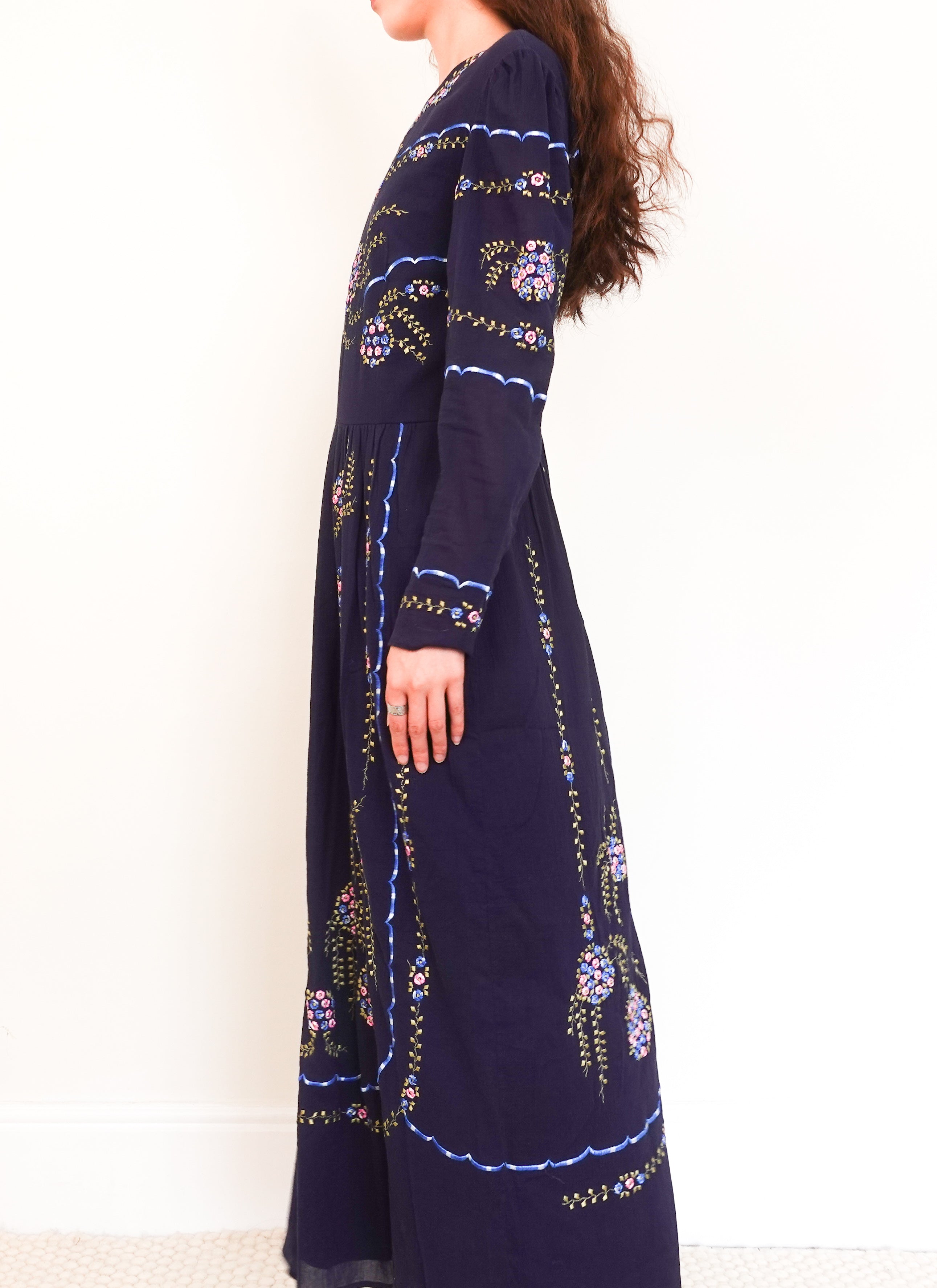 Navy blue floral midi dress with embroidery