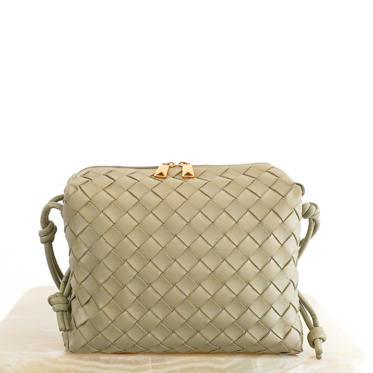 Back Image: Bottega Veneta Loop Camera Bag 