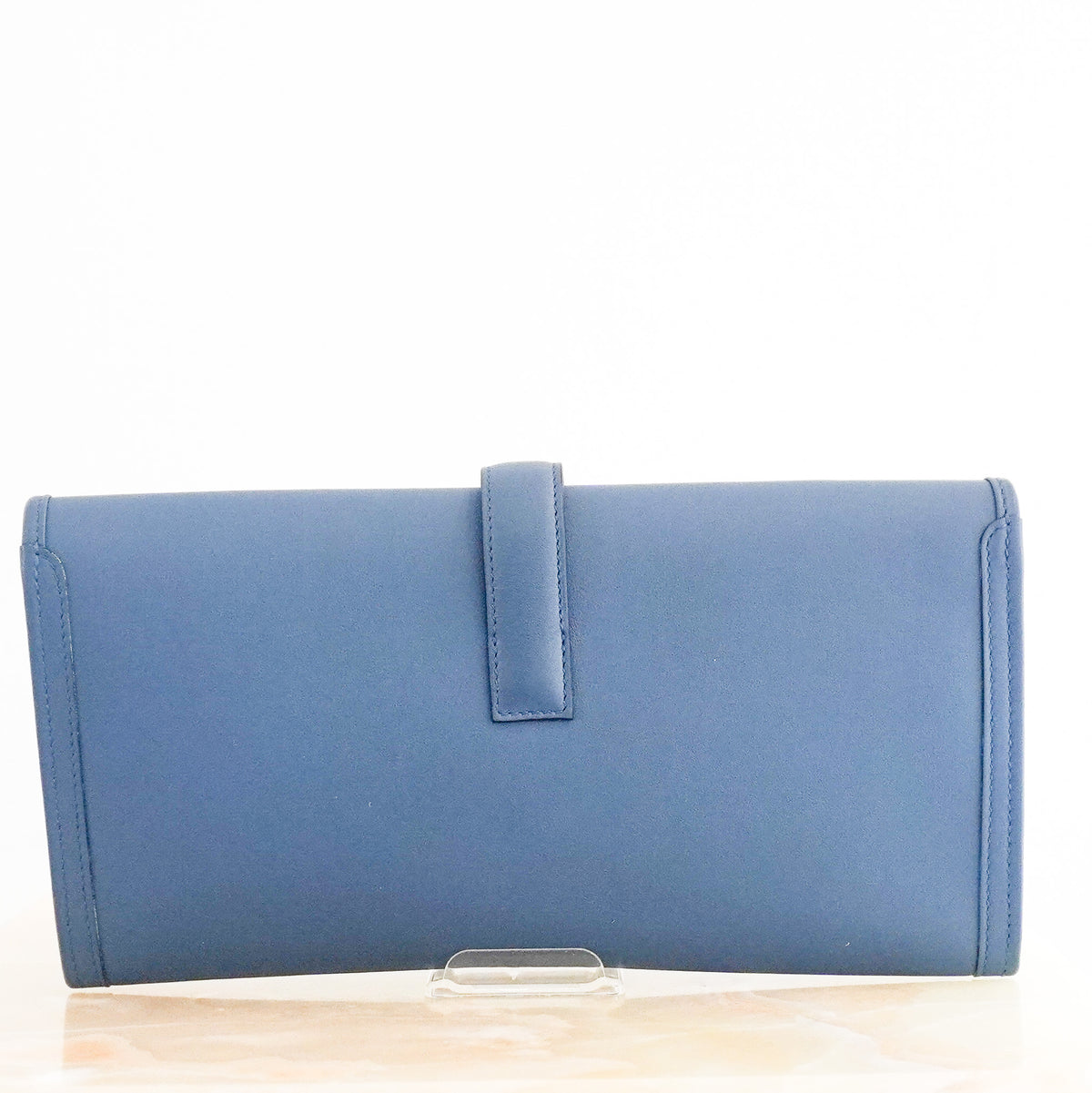 Back Image:Hermes Jige clutch 29 Blue
