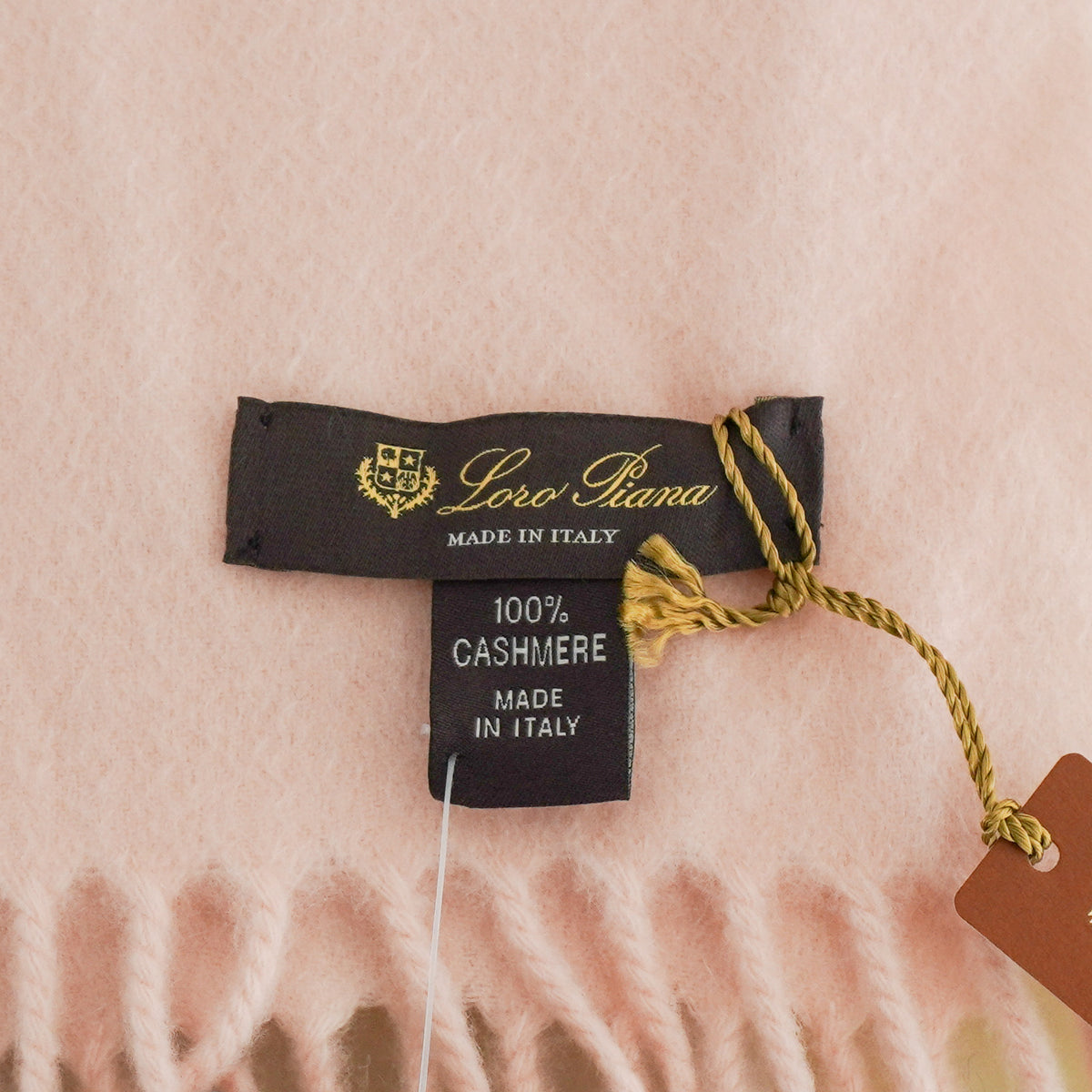 Back Image: Loro Piana Pink Cashmere Scarf 