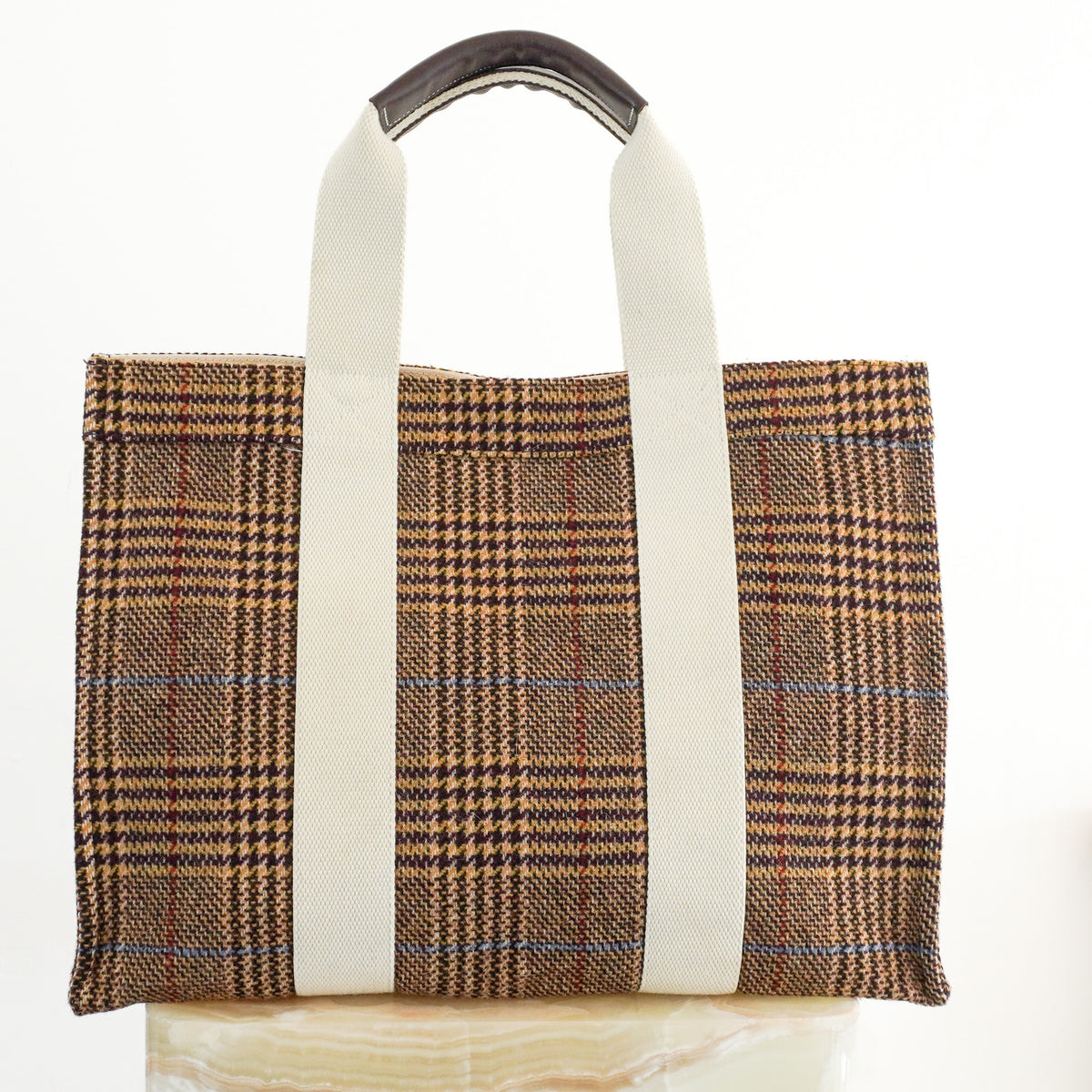Back Image: Rue de Verneuil Checked Wool Tote Bag 