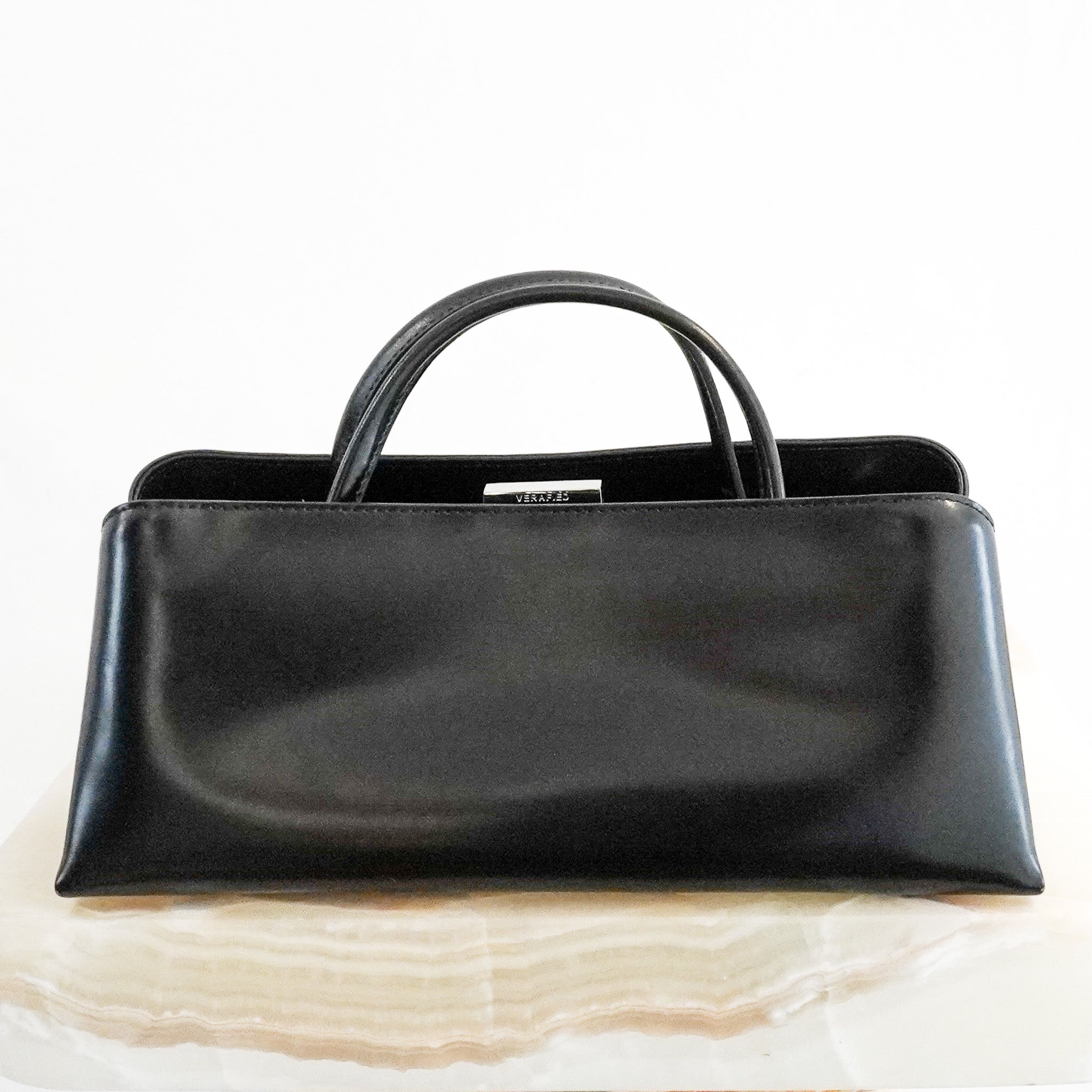 Back Image: VERAFIED Eclair Bag in Black