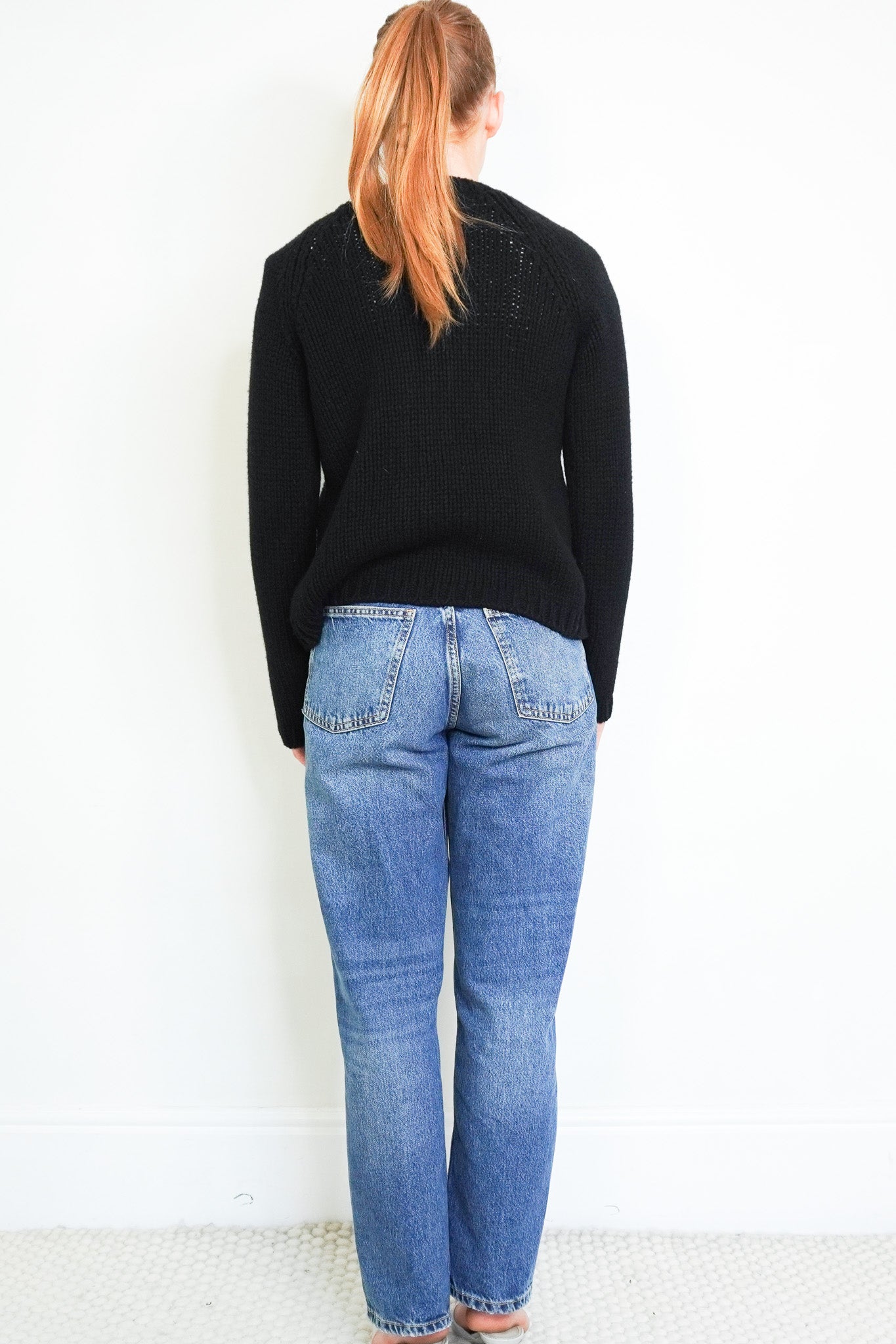 Back image of the I Pezzi Dipinti Black Knit Cardigan 