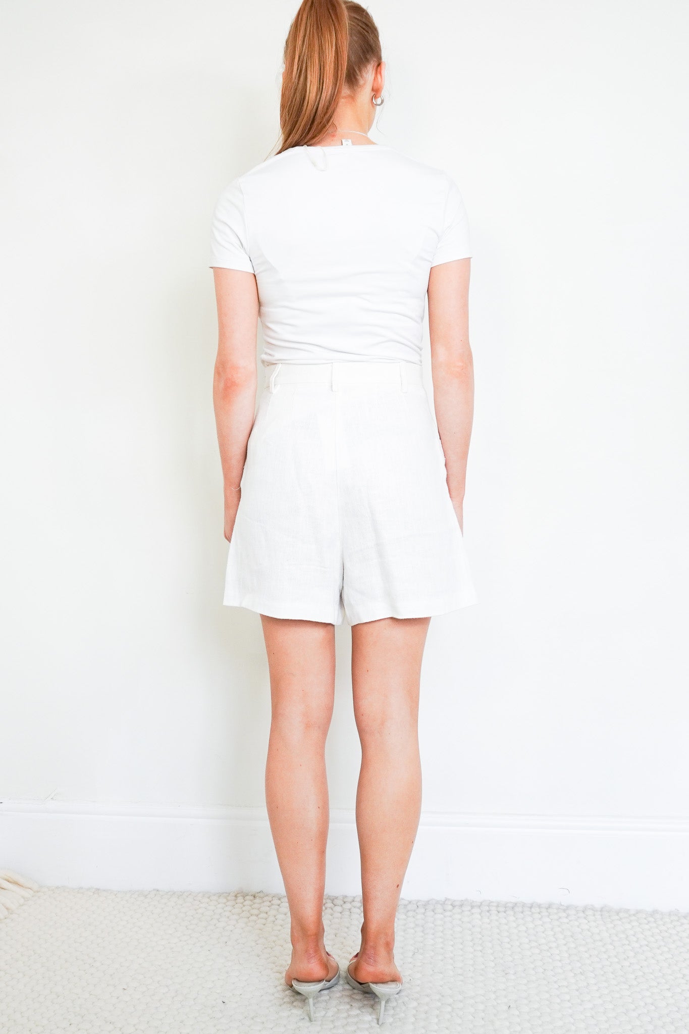 Miguelina White Linen Shorts (RRP £415) | Authentic Preloved - Reloved Again