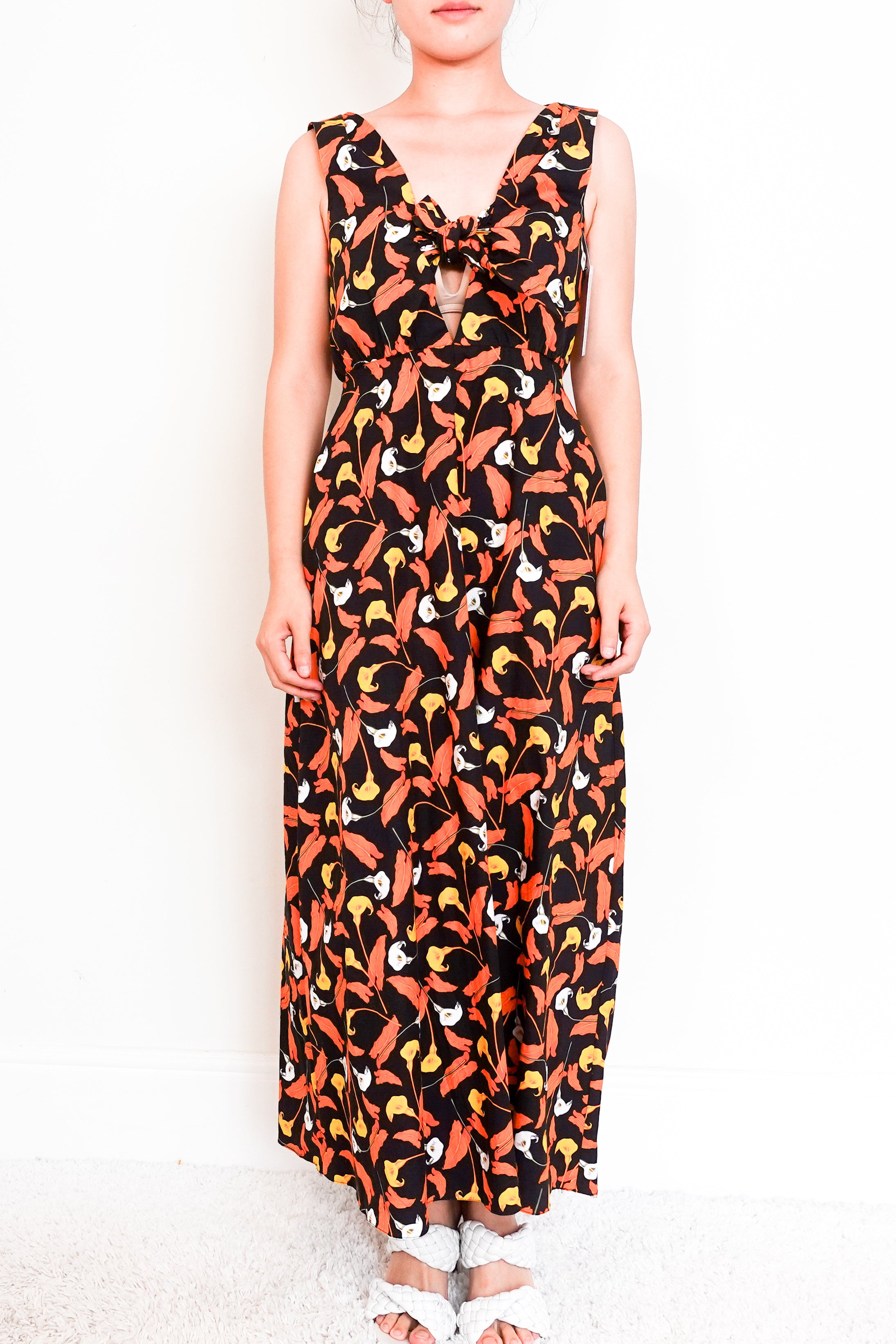 Borgo-De-Nor-Orange-Floral-Maxi-dress-with-tie-front-picture