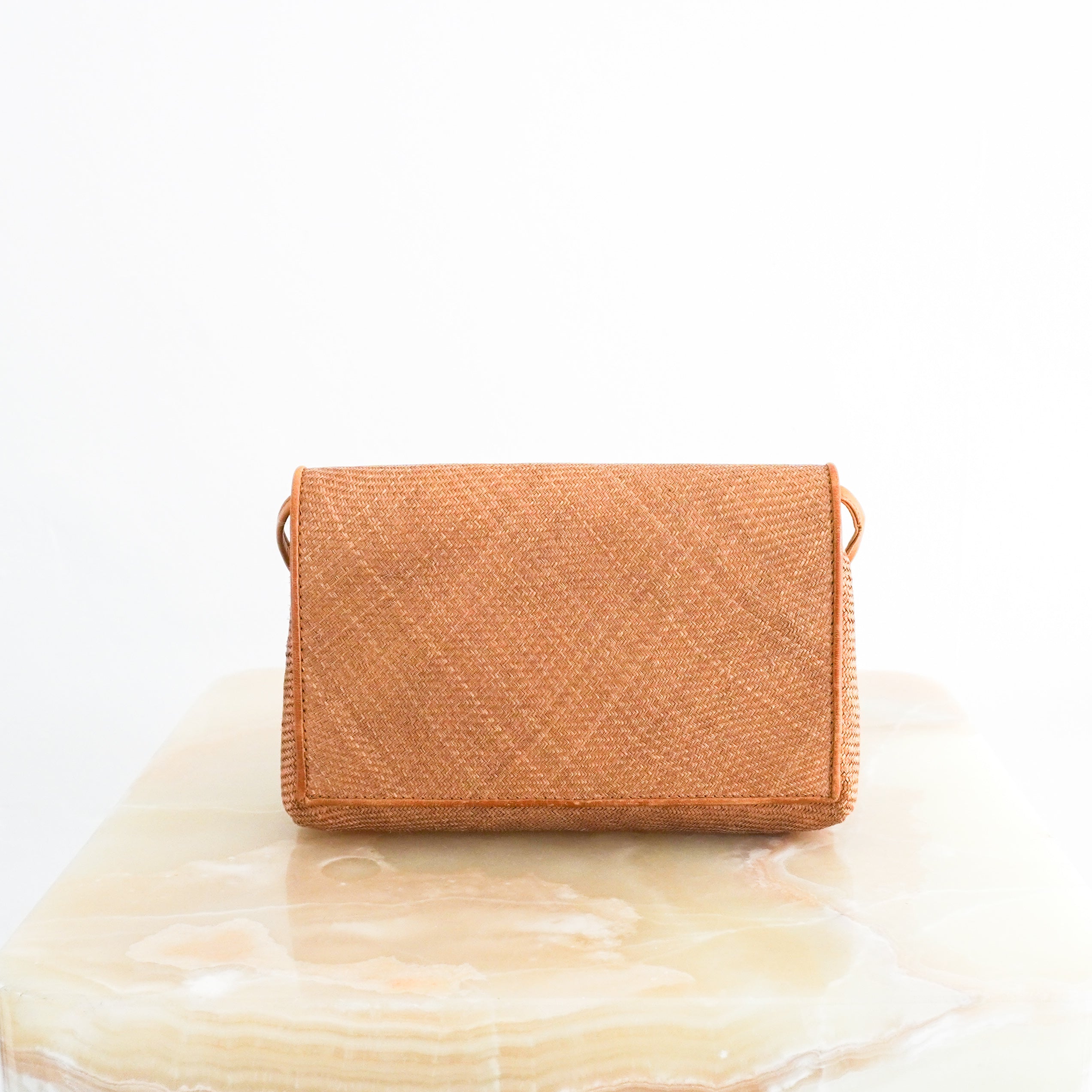 Bottega-Veneta-Vintage-Brown-Raffia-Crossbody-Bag-back-picture-Chelsea-London