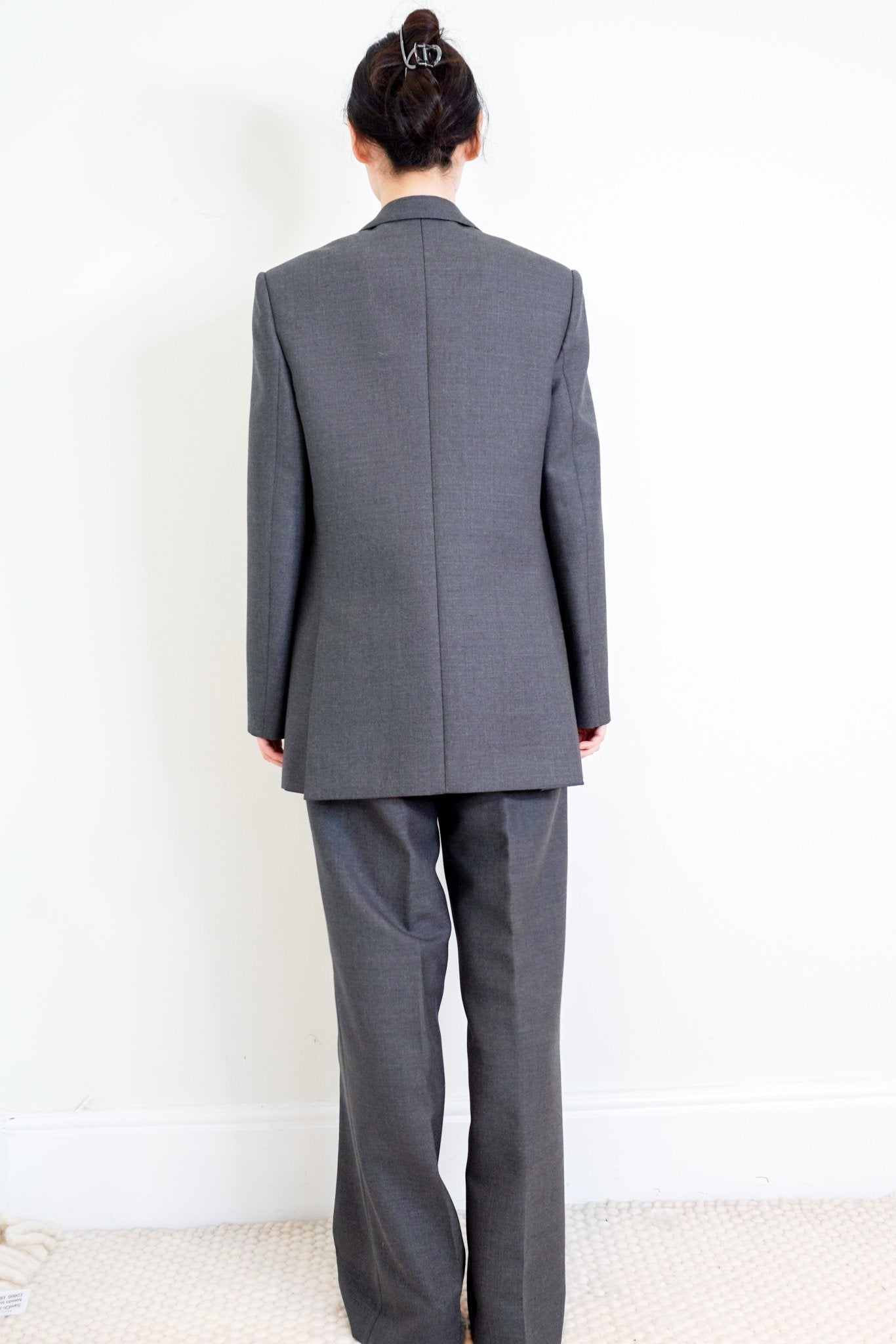 Burberry-London-Grey-Tailored-Suit-back-picture-Chelsea-London