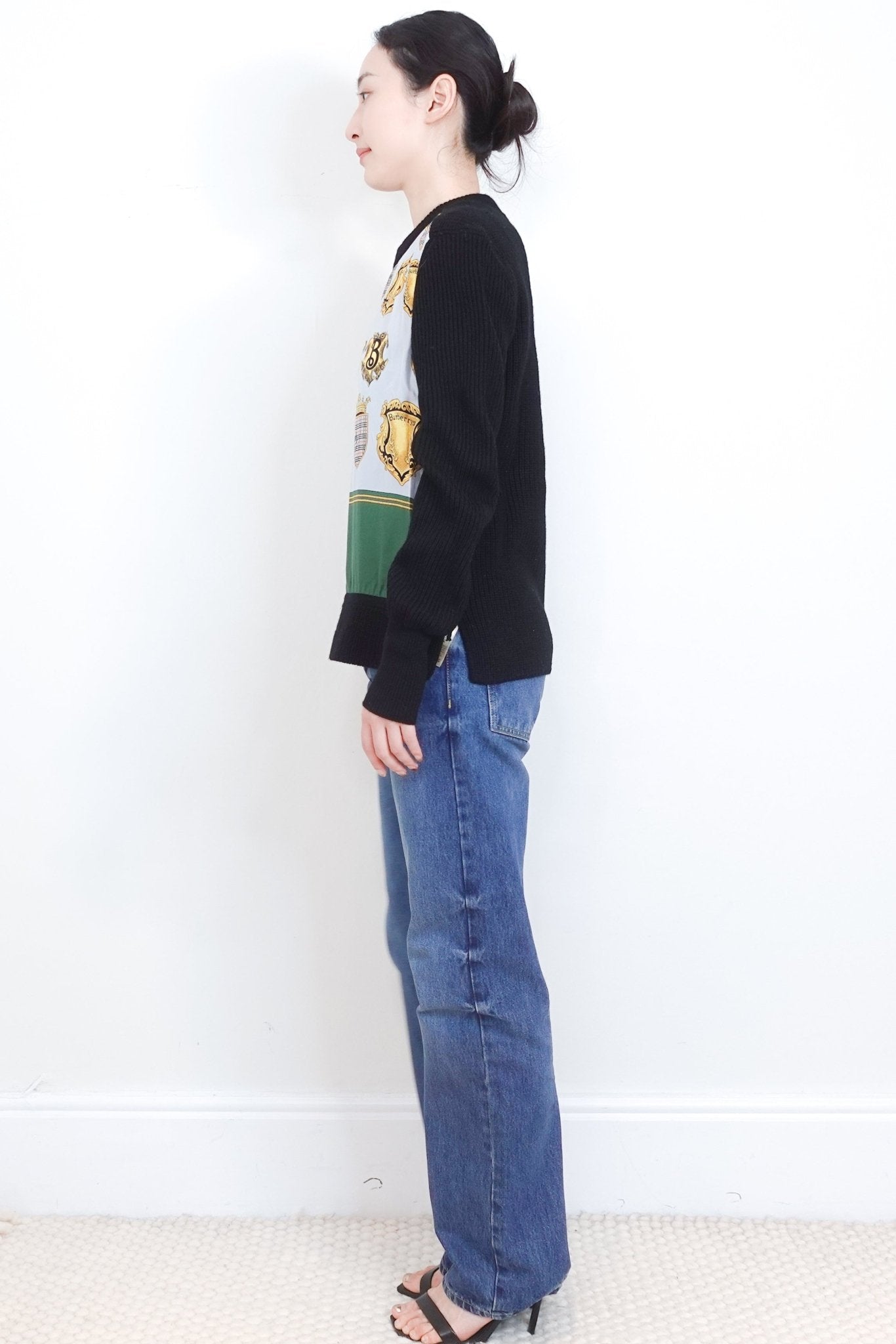 Burberry Vintage Black Knitted Crest Jumper RRP £720 | Authentic Preloved - Reloved Again