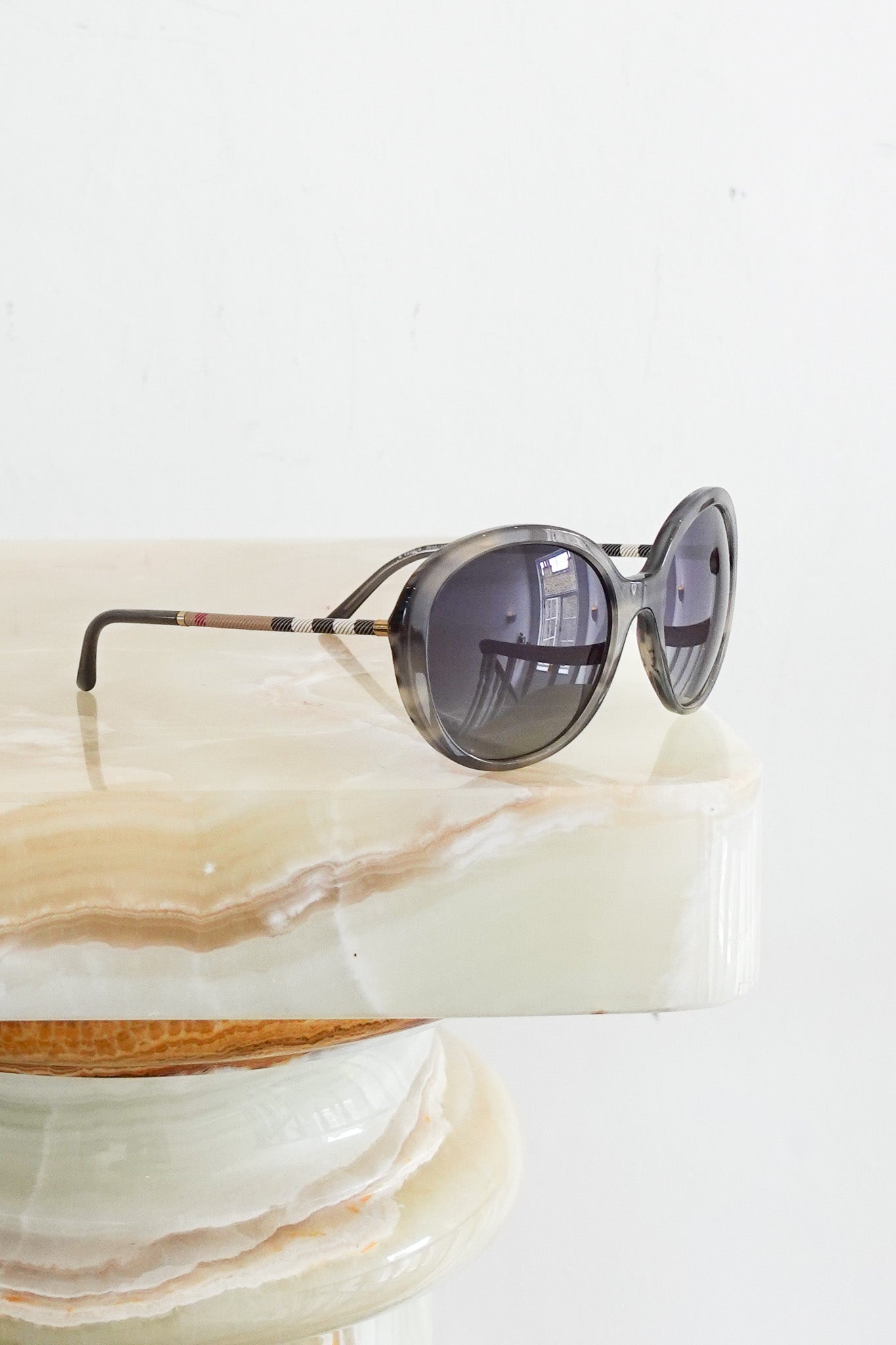 Burberry Sunglasses RRP £200 | Preloved Authentic