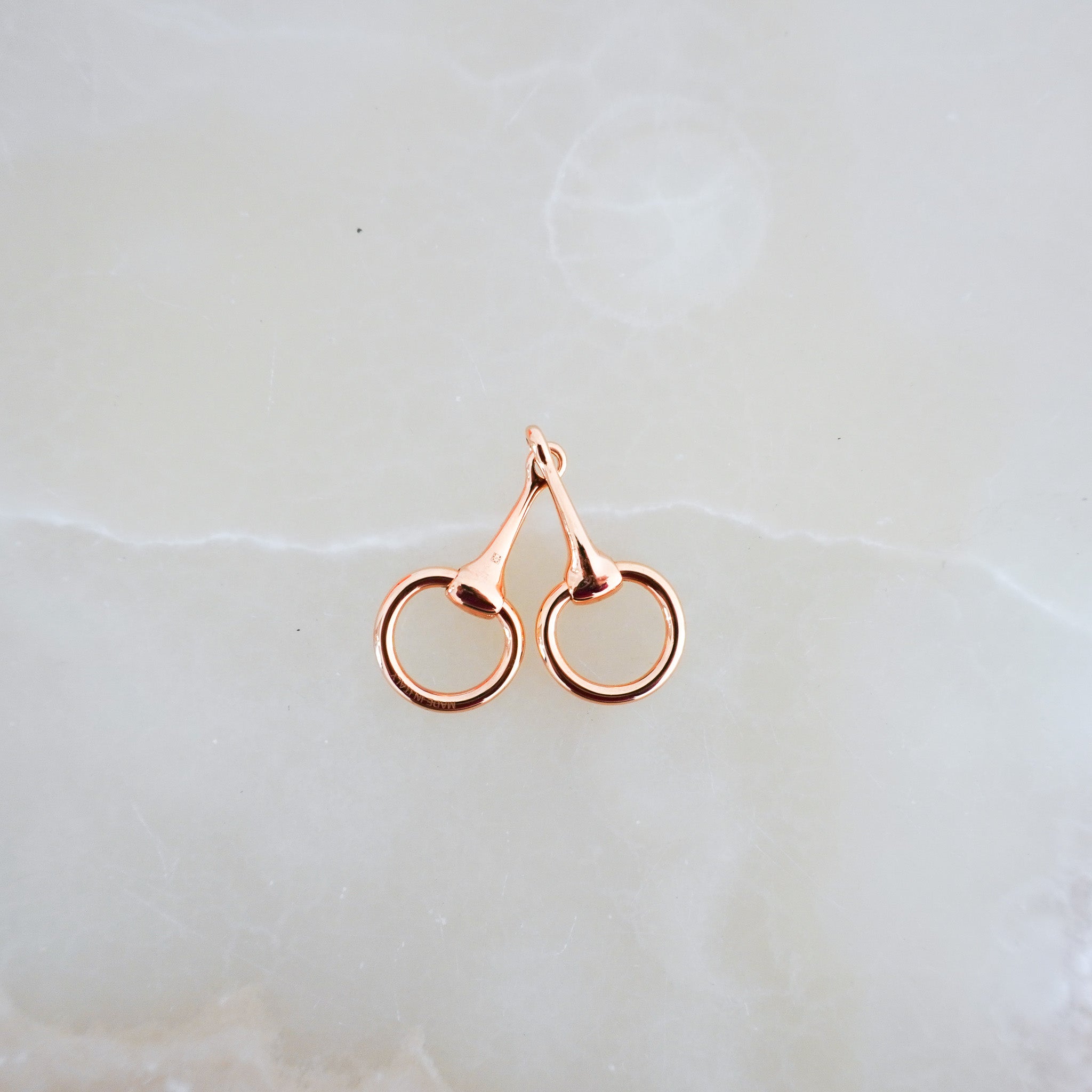 CURRENT-SEASON-Hermes-Mini-Mors-Twilly-Ring-in-Plaqué-Or-Rose-back-picture