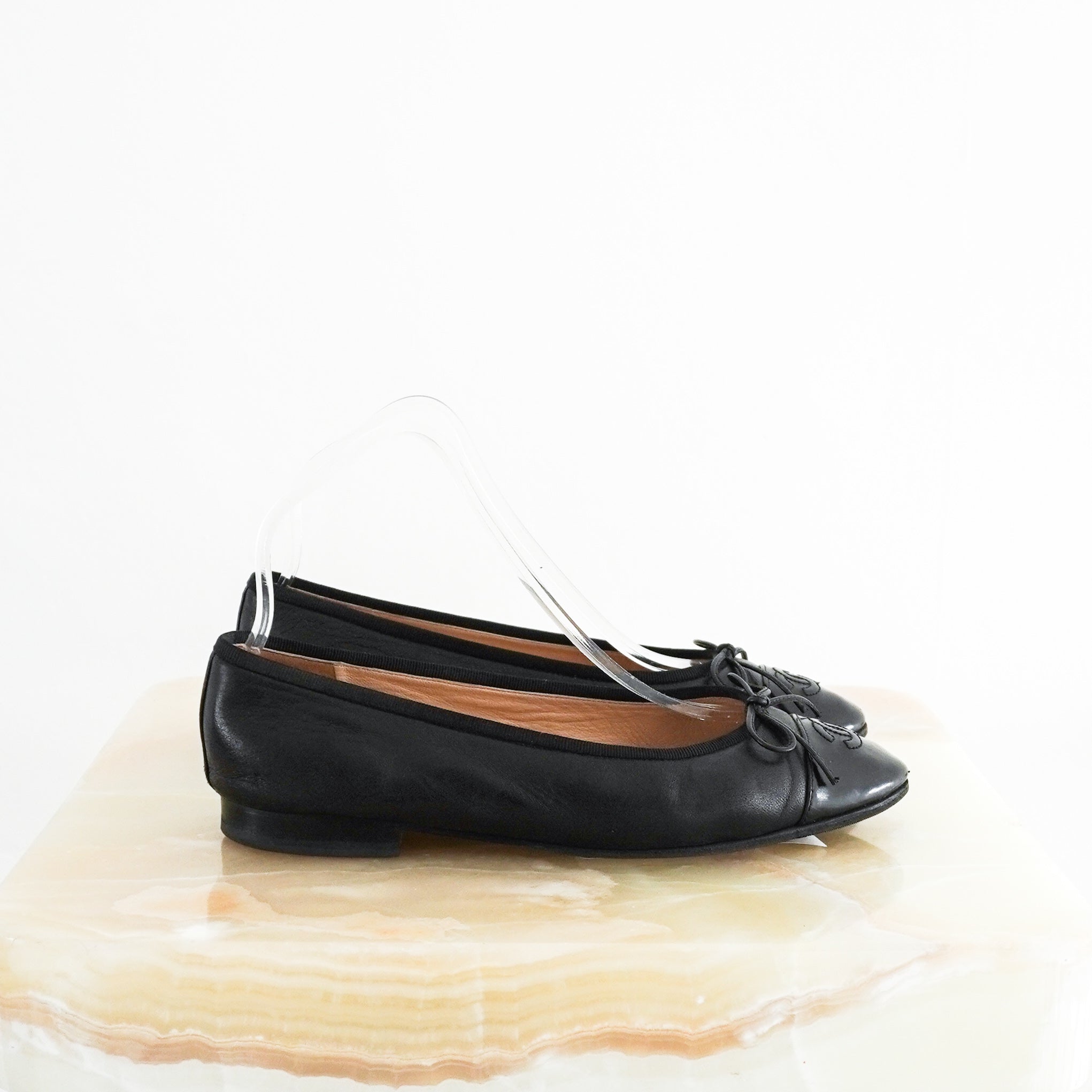 Chanel-Black-Leather-Ballet-Flats-side-picture-Chelsea-London